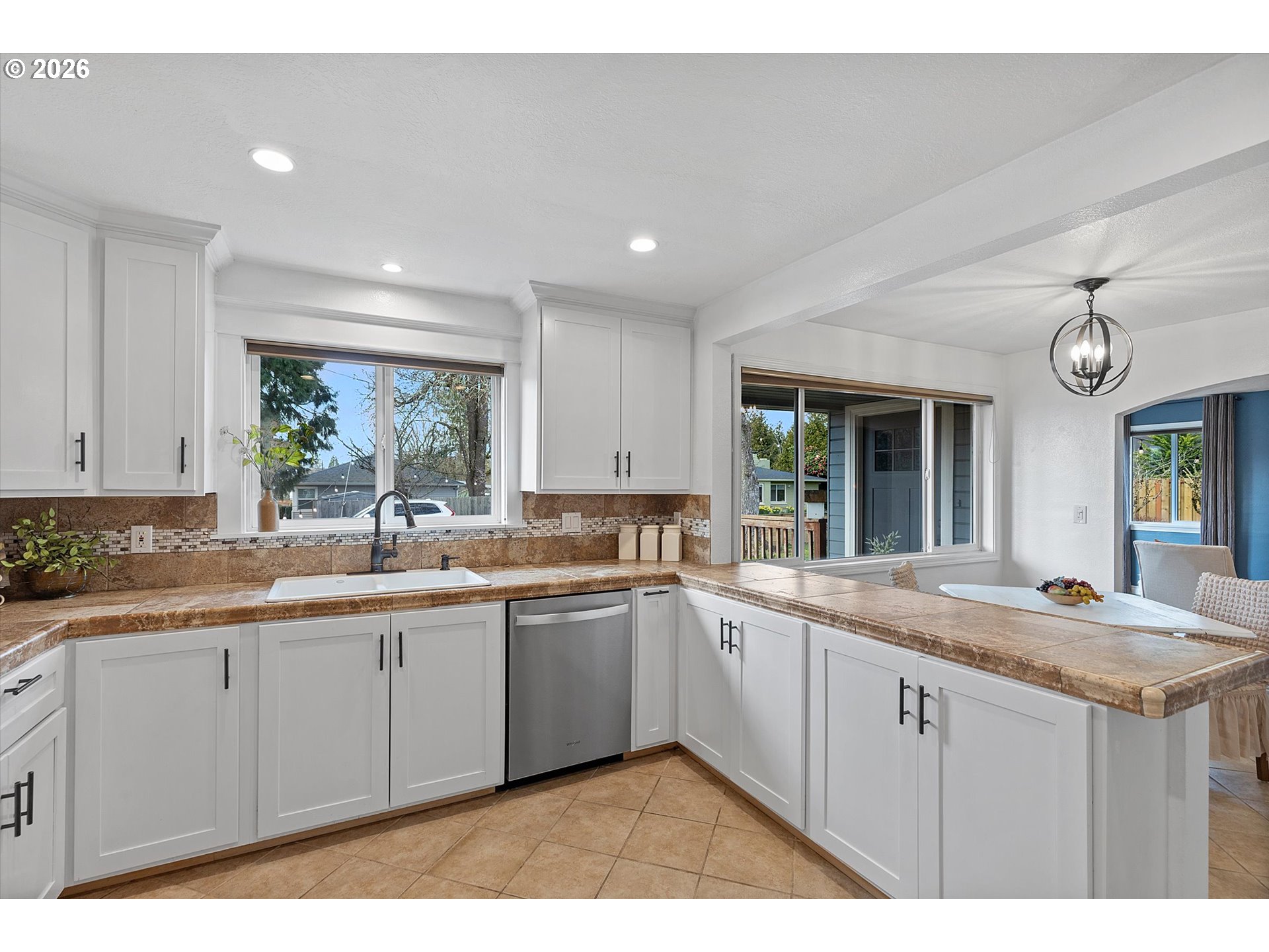 900 N WILLIAMS ST, Newberg, OR, 97132