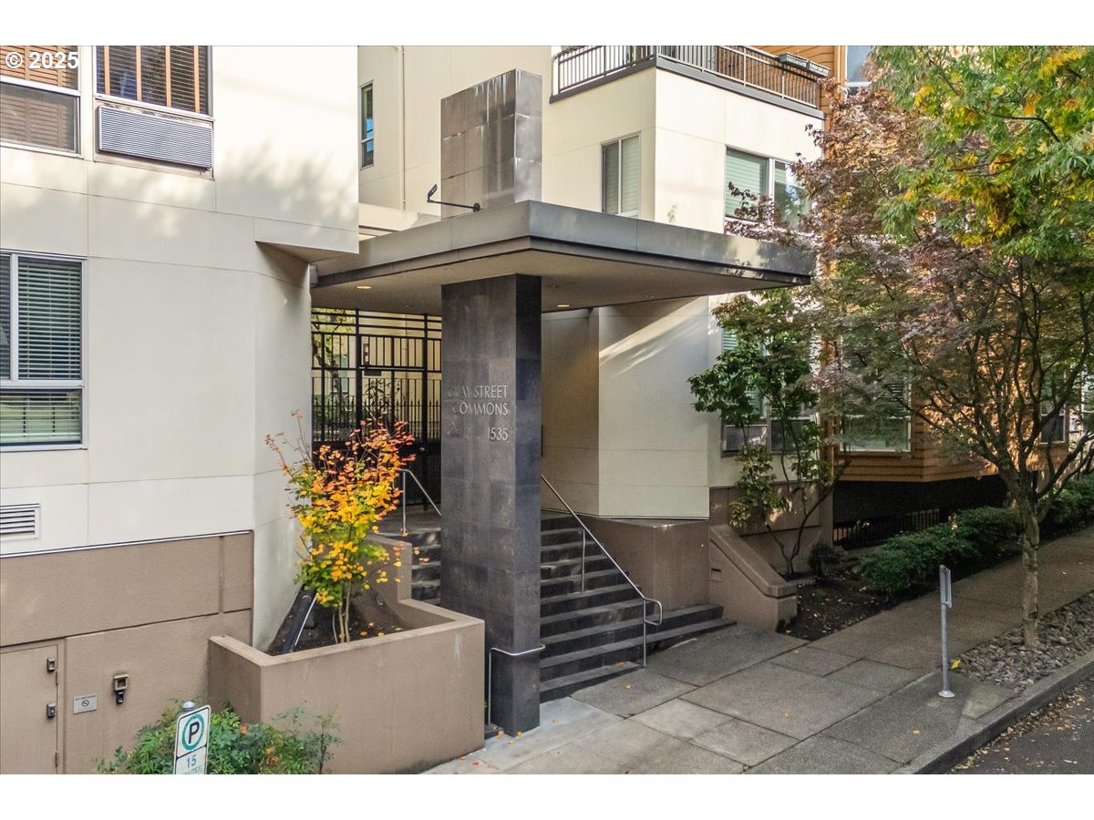 1535 SW CLAY ST UNIT 109, Portland, OR, 97201