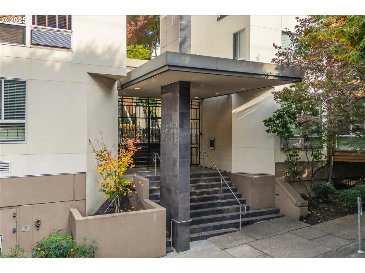 1535 SW CLAY ST UNIT 109, Portland, OR, 97201
