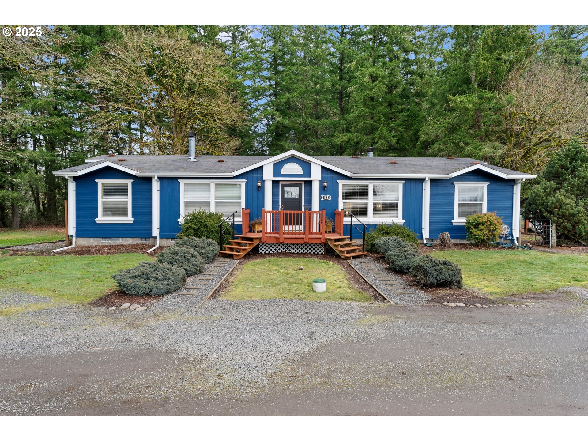 31523 EAGLE CLIFF LN Eagle Creek OR 97022 Photo of 31523 EAGLE CLIFF LN Eagle Creek OR 97022