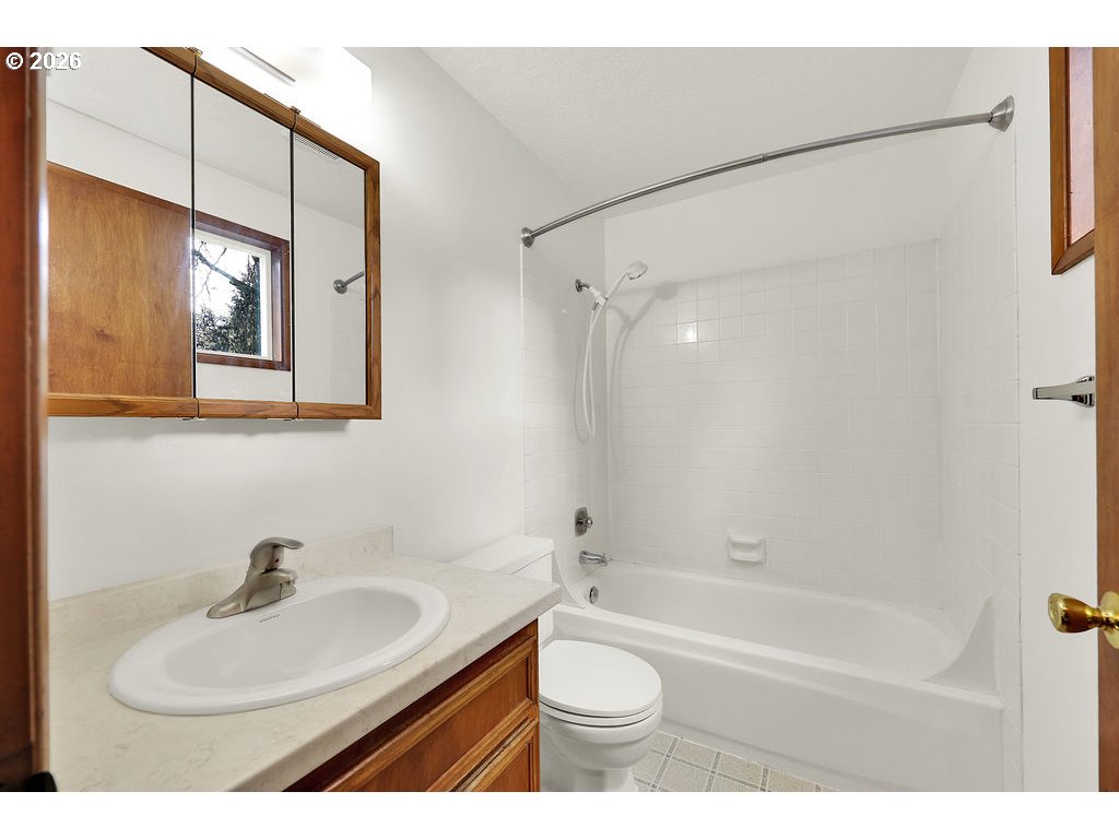 25122 CHENEY DR, Veneta, OR, 97487