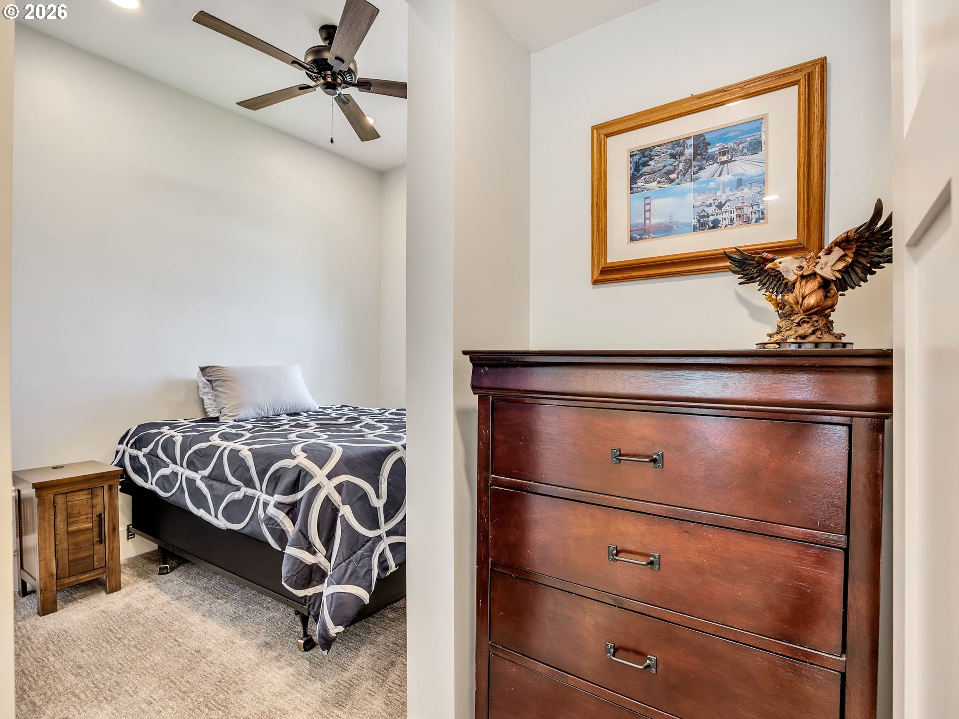 1103 AVENUE F, Seaside, OR, 97138