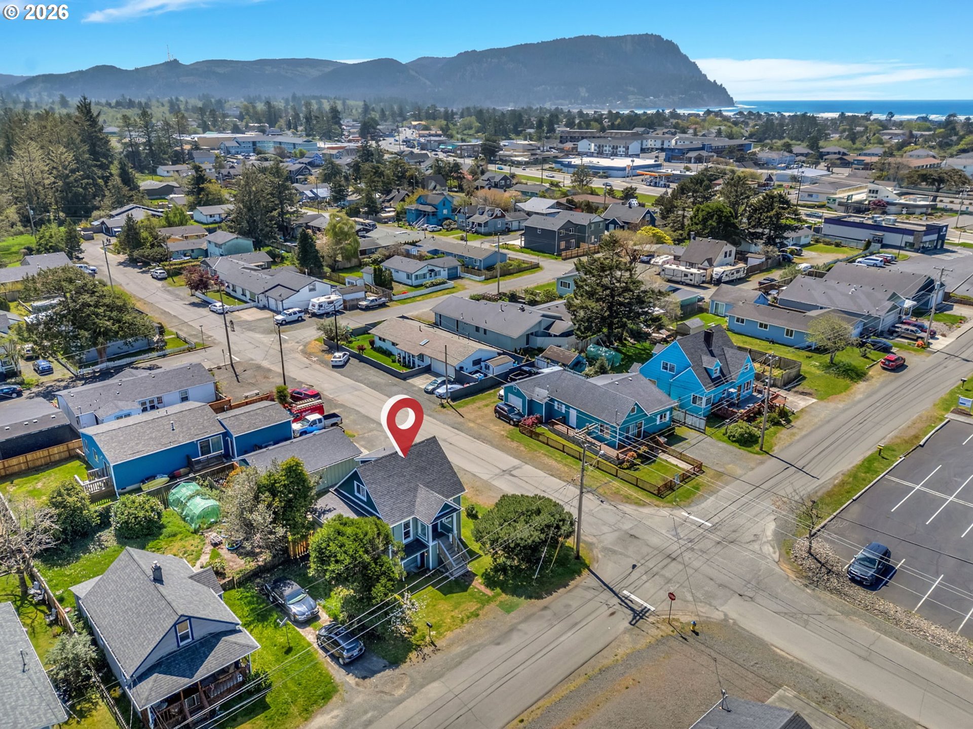 1103 AVENUE F, Seaside, OR, 97138