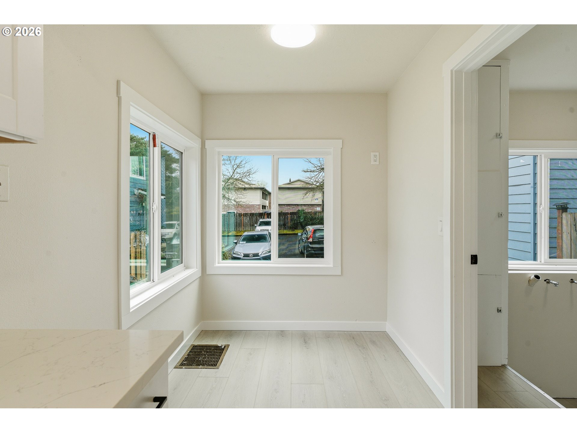 Photo #12: 542886266 Listing: Photo #12