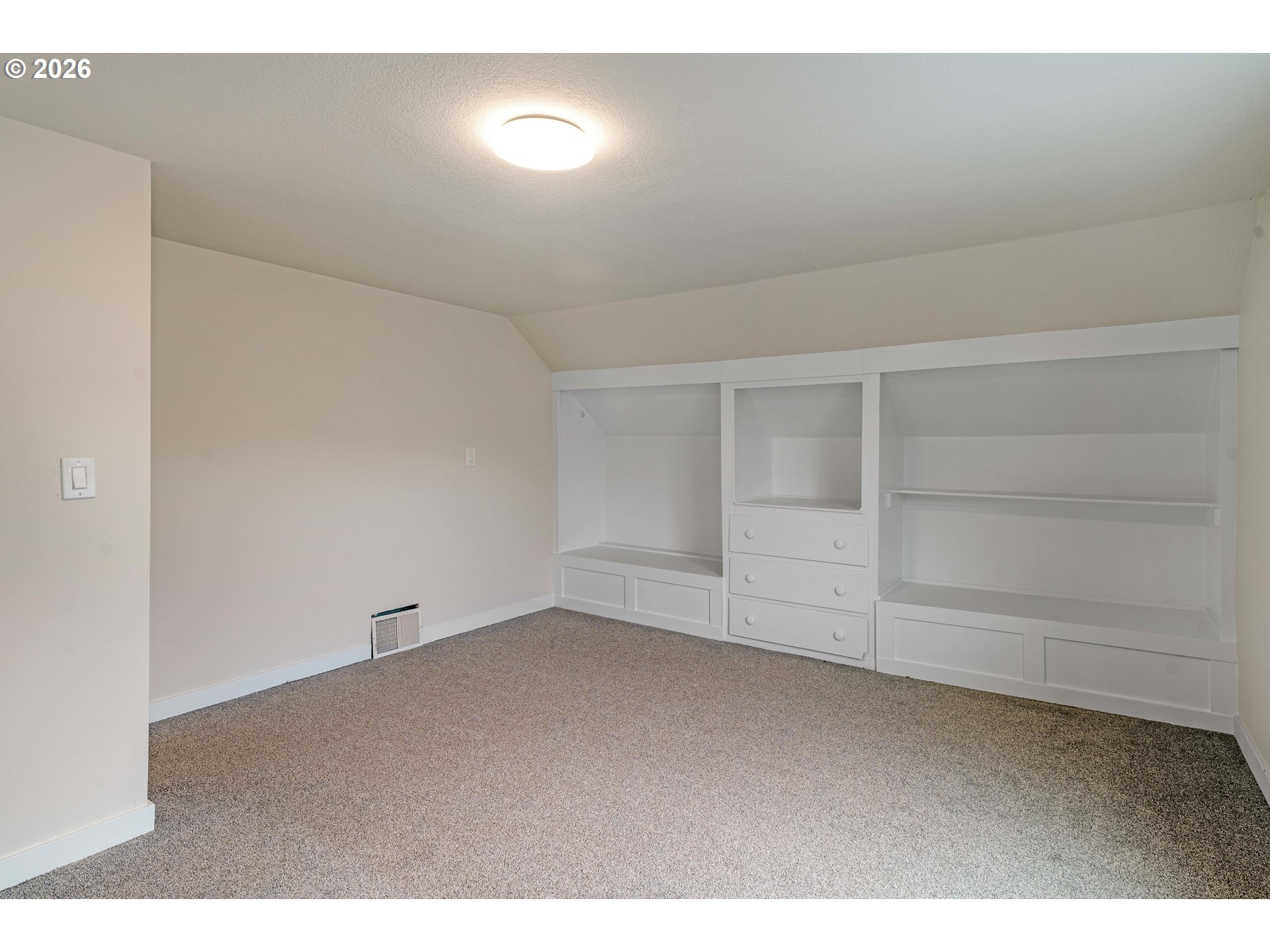 Photo #17: 542886266 Listing: Photo #17