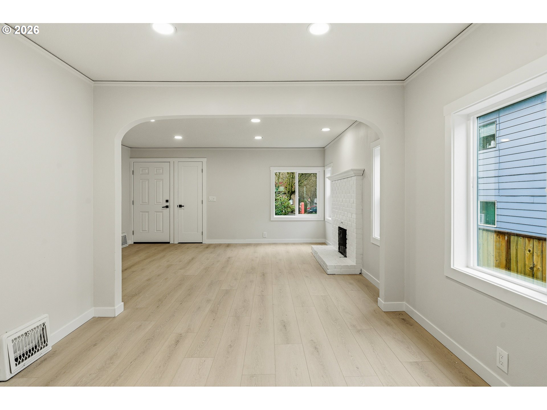 Photo #3: 542886266 Listing: Photo #3