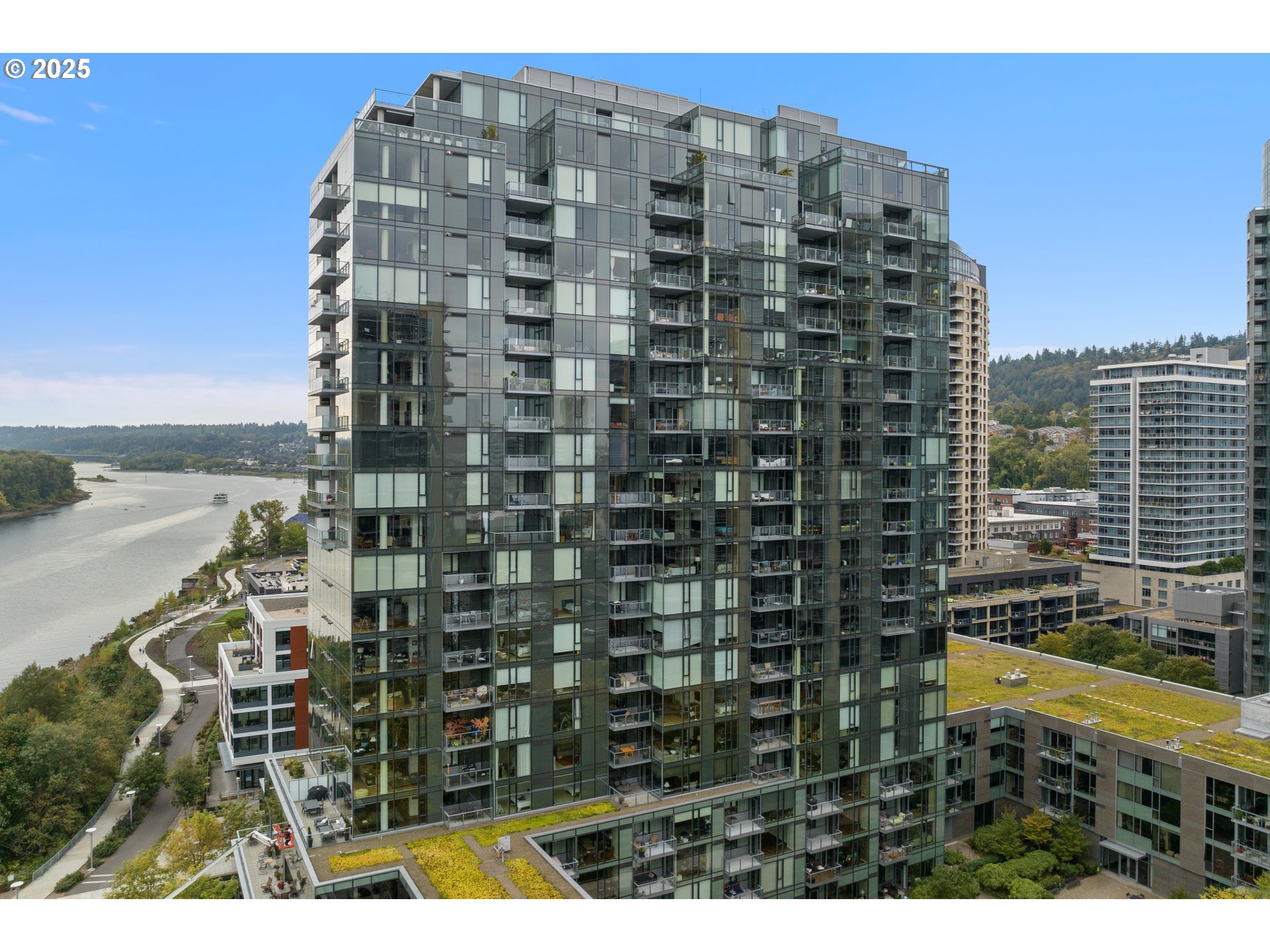 Photo #4: 542963796 Listing 