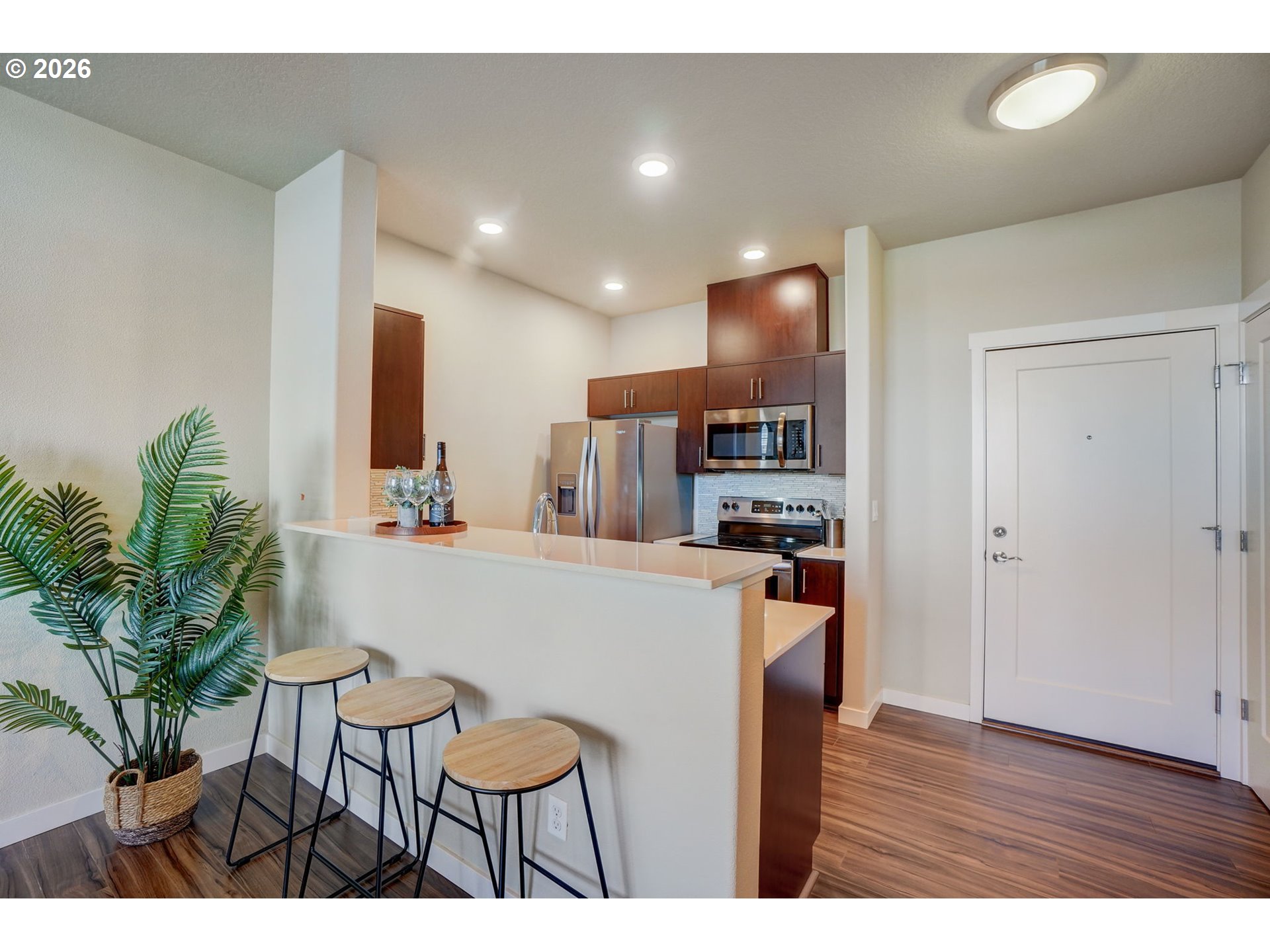 Photo #2: 543852375 Listing: Photo #2