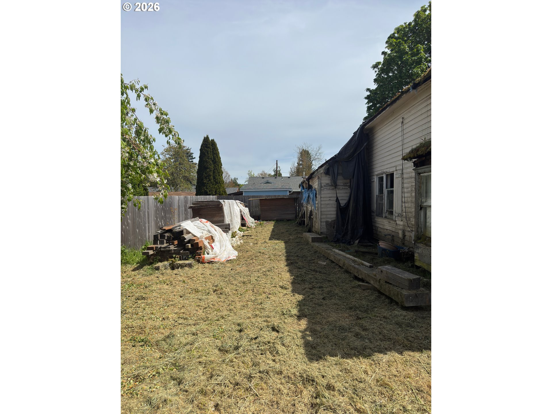 109 S TRADE ST, Amity, OR, 97101