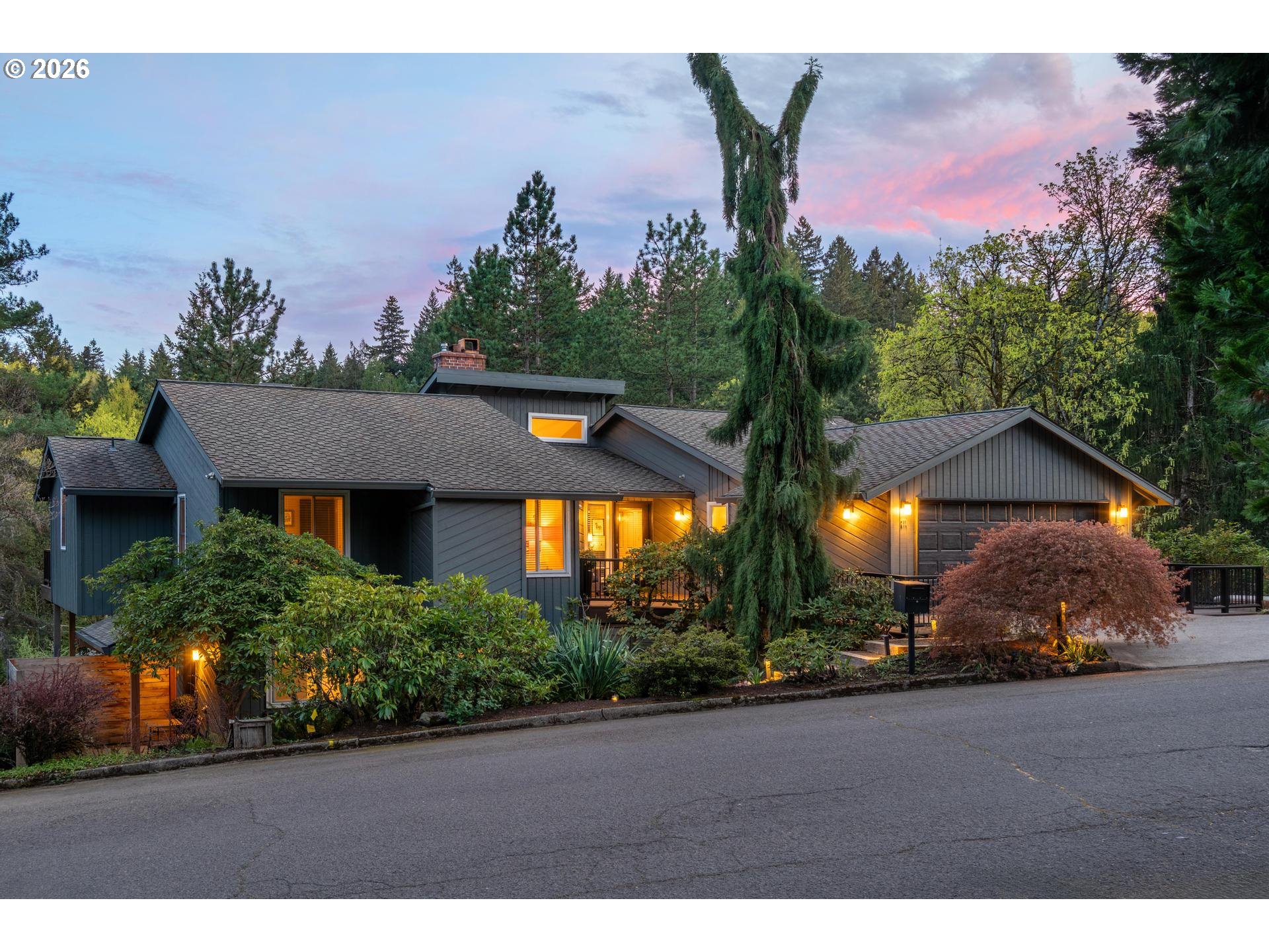 211 NW SEBLAR DR, Portland, OR, 97210