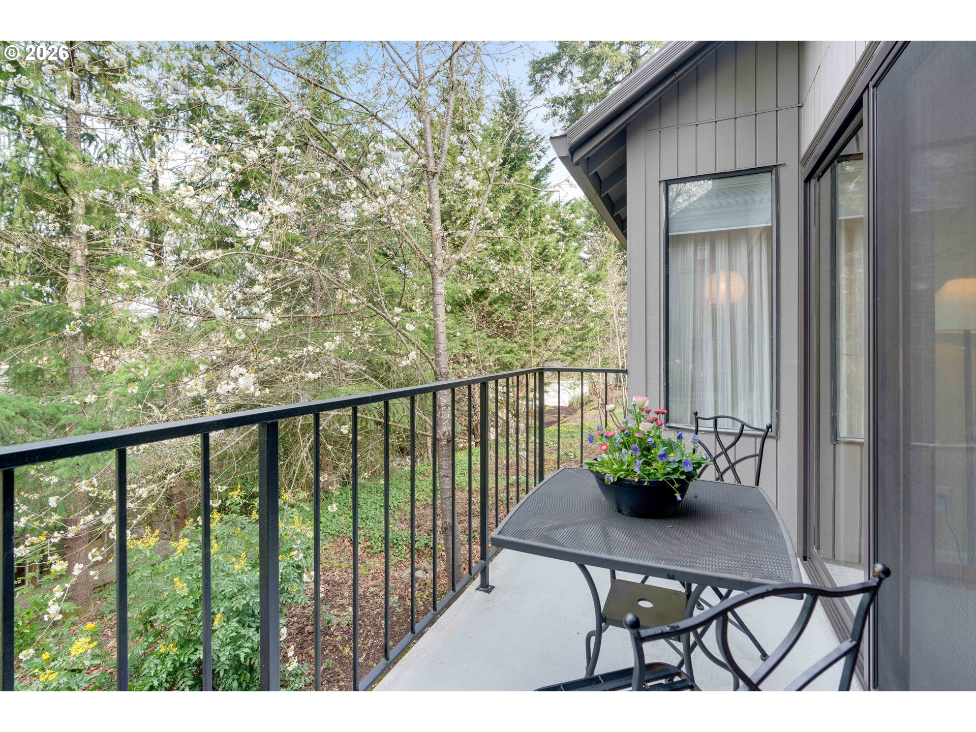 4000 CARMAN DR UNIT 106, Lake Oswego, OR, 97035