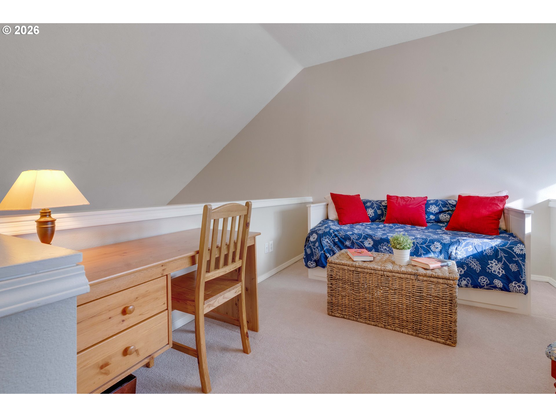 4000 CARMAN DR UNIT 106, Lake Oswego, OR, 97035