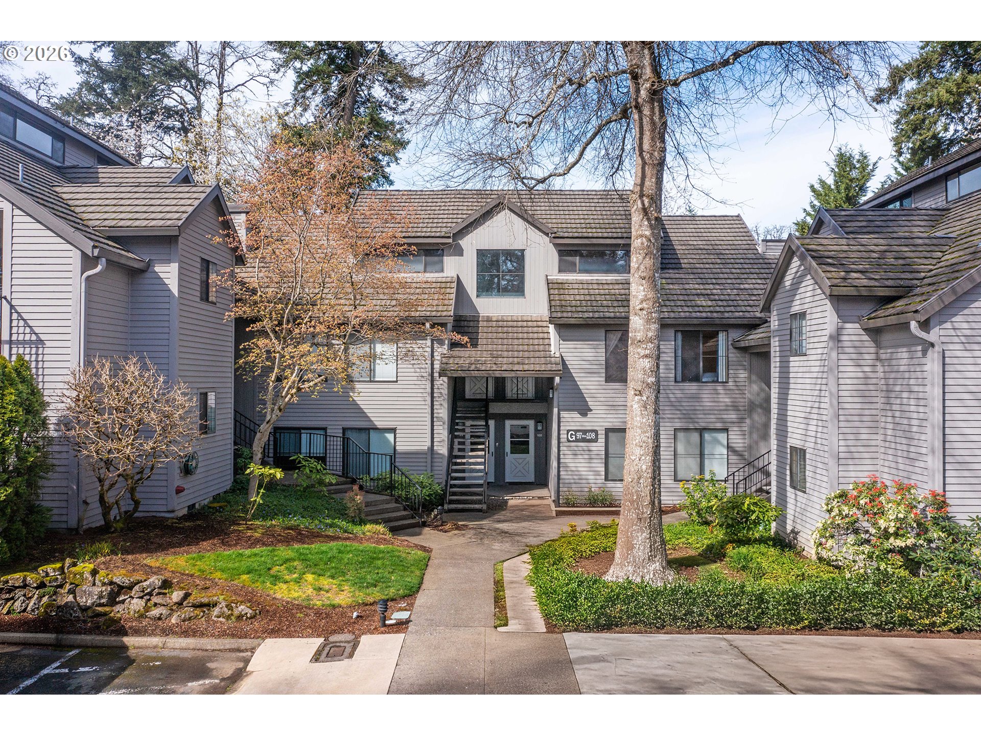 4000 CARMAN DR UNIT 106, Lake Oswego, OR, 97035