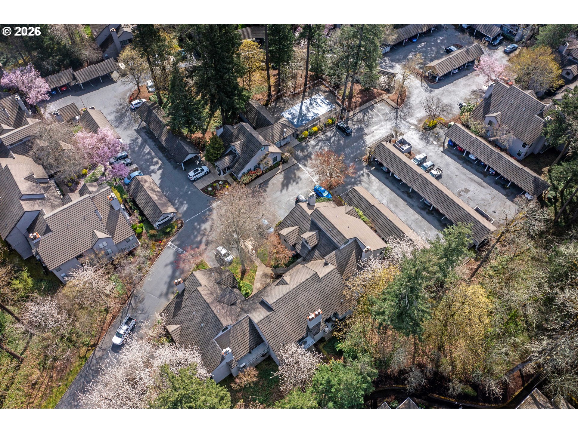 4000 CARMAN DR UNIT 106, Lake Oswego, OR, 97035