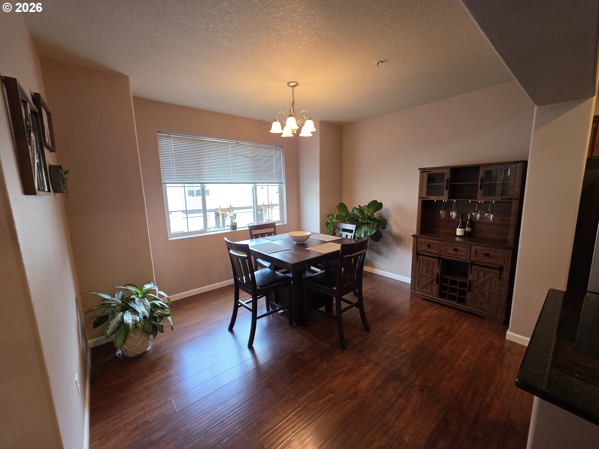 Photo #5: 544832774 Listing: Photo #5