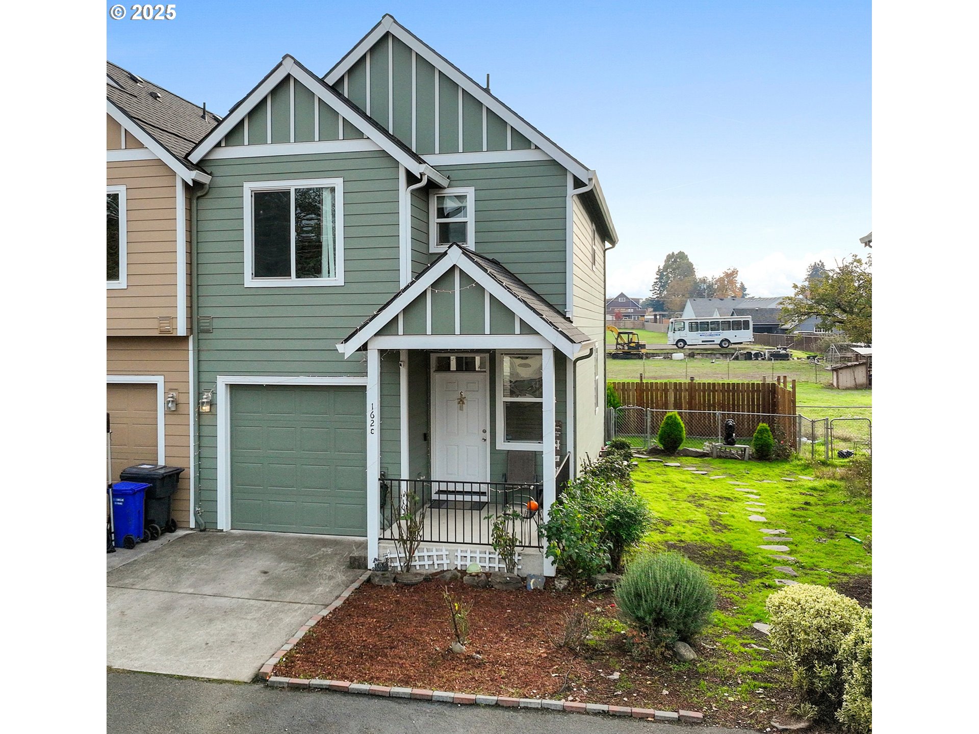 162 FENTON AVE UNIT c, Molalla, OR, 97038