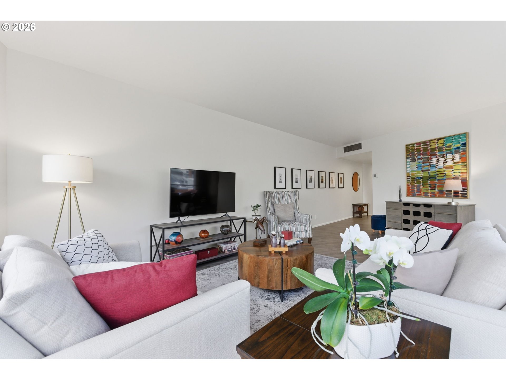 Photo #10: 546170887 Listing: Photo #10