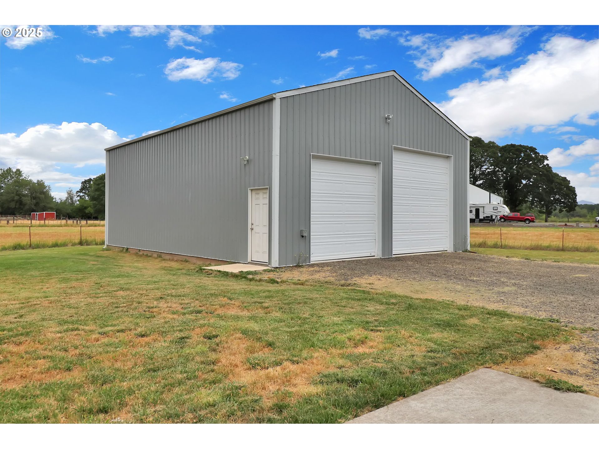 93215 LONG TOM DR, Cheshire, OR, 97419