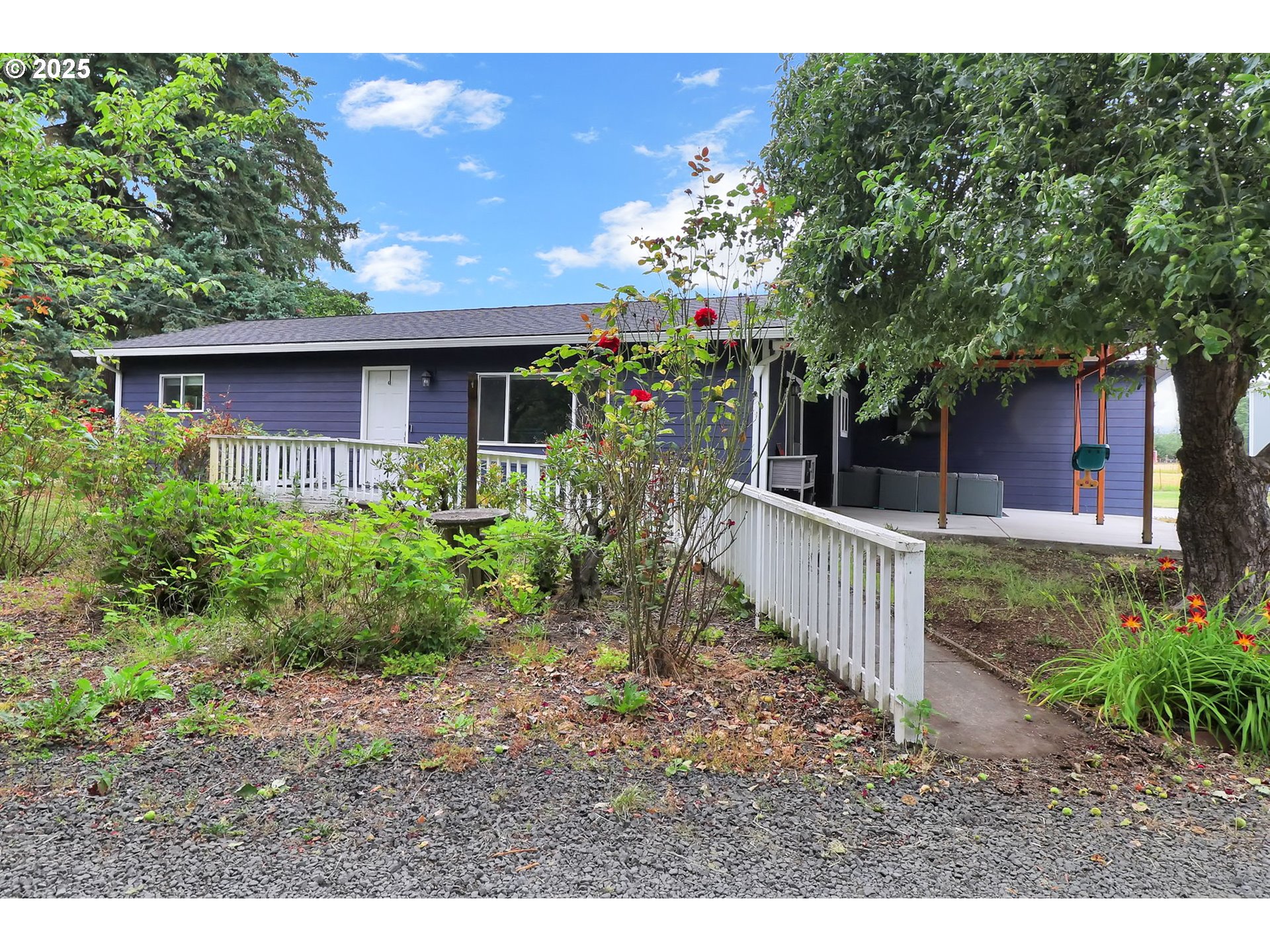 93215 LONG TOM DR, Cheshire, OR, 97419