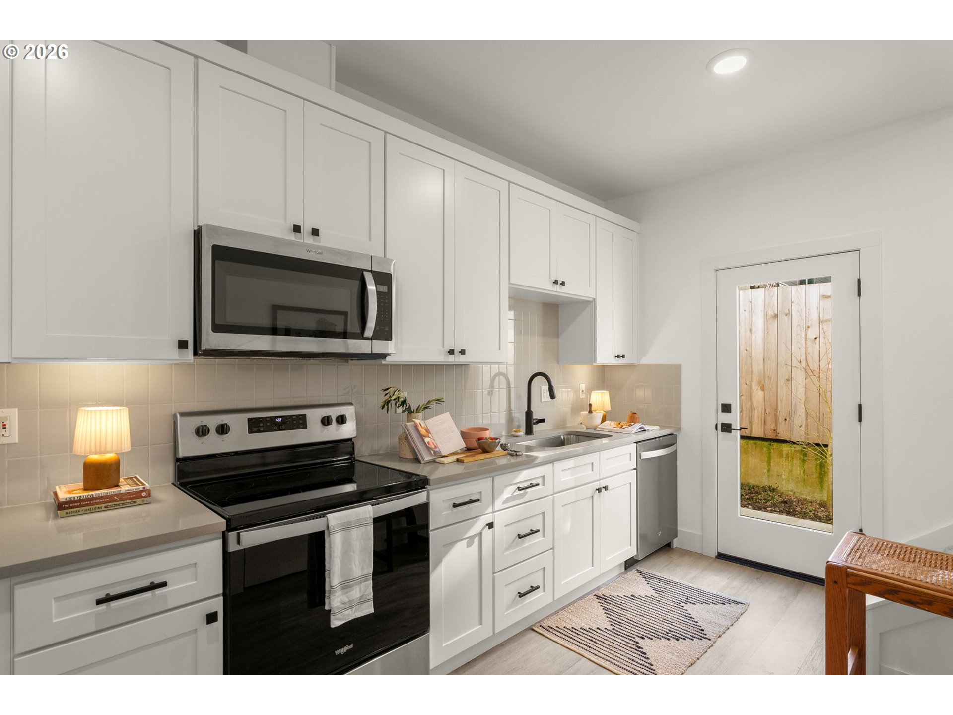 Photo #2: 546442374 Listing: Photo #2