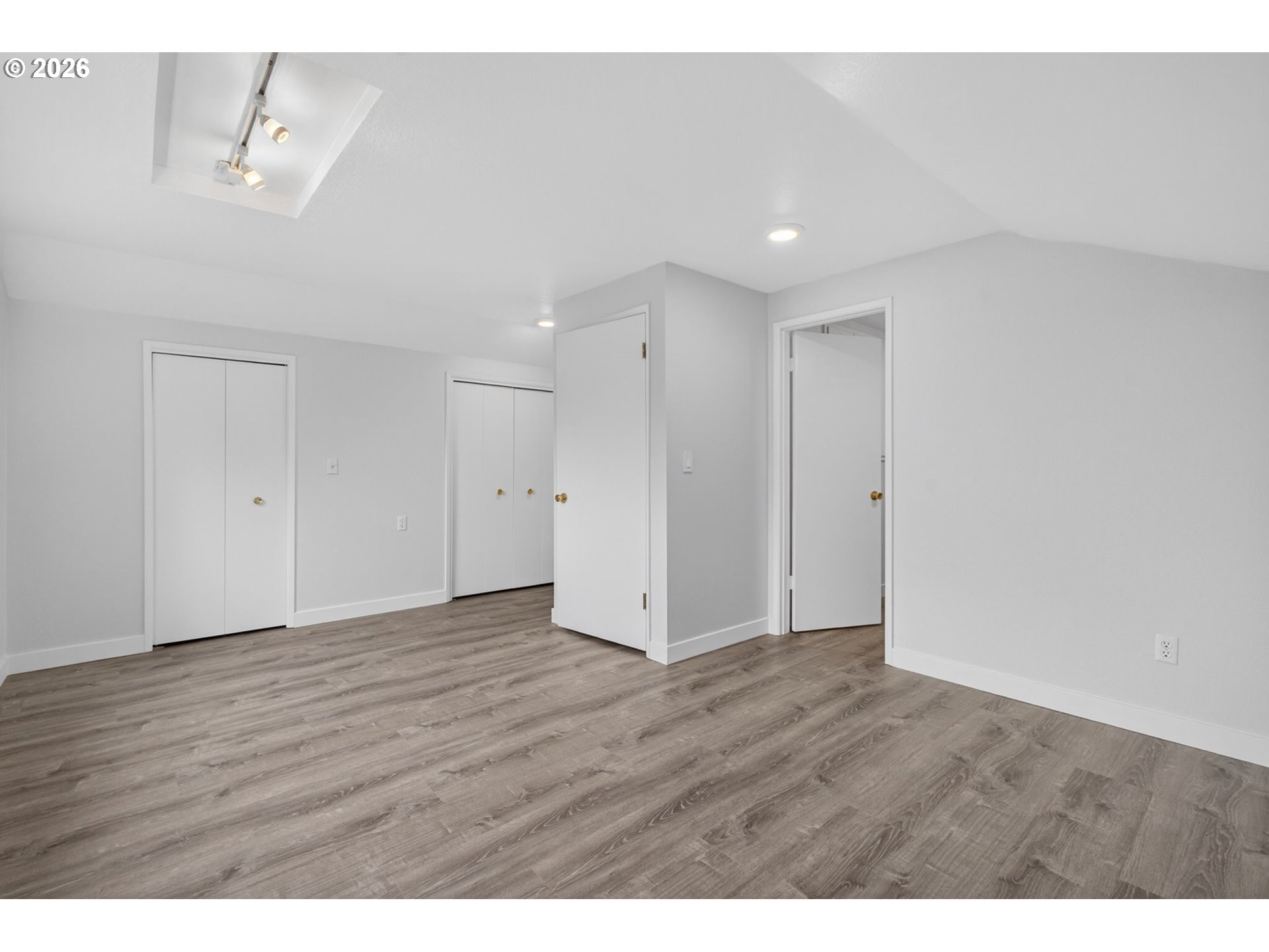 1480 NW JENNE AVE, Portland, OR, 97229