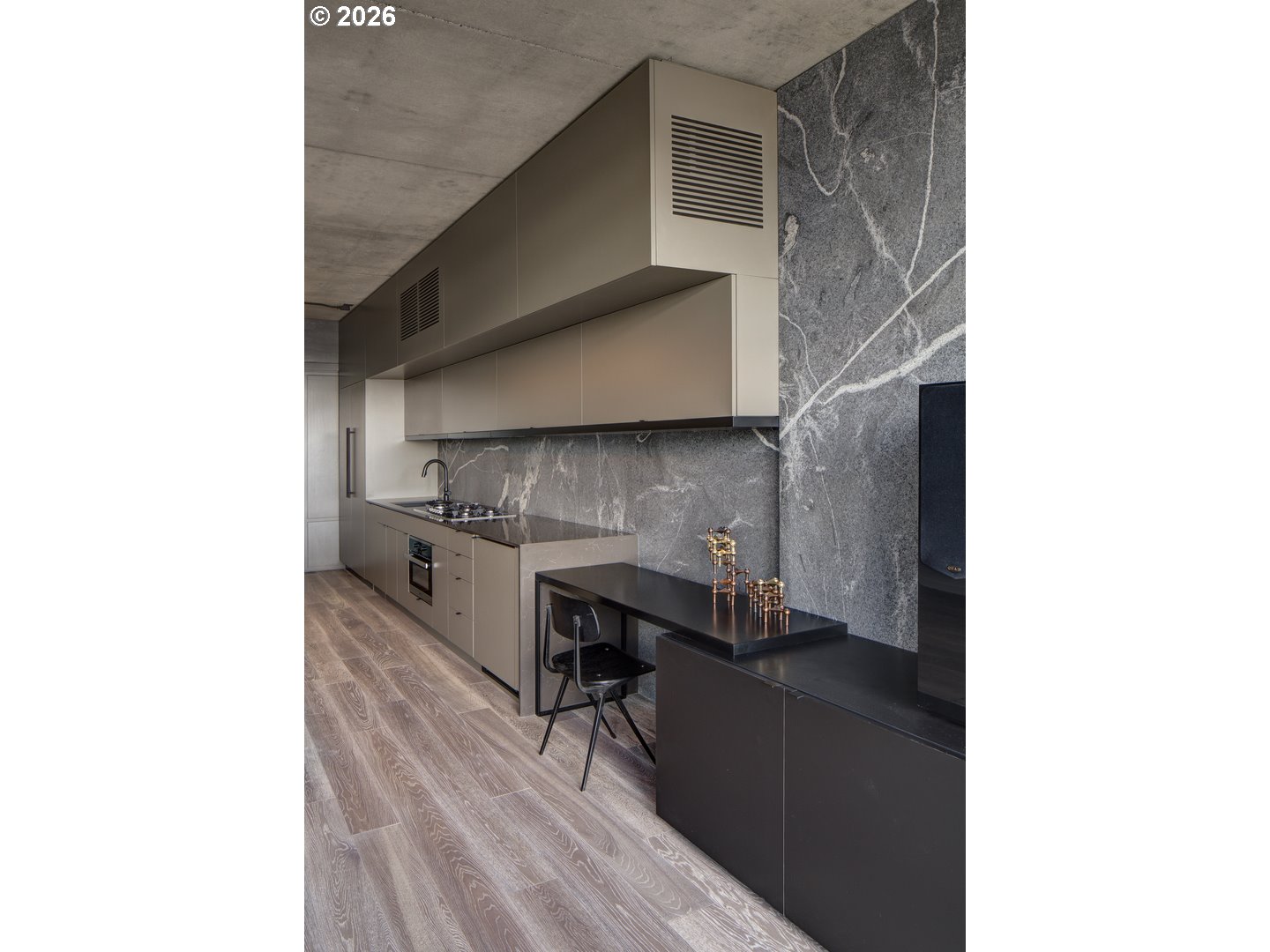 Photo #2: 550523542 Listing: Photo #2