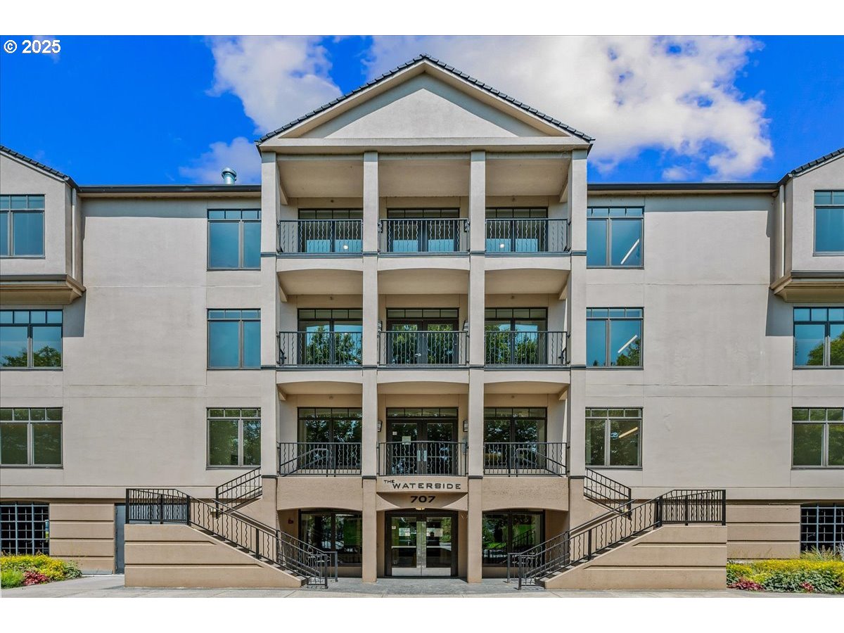Photo #2: 551687006 Listing 