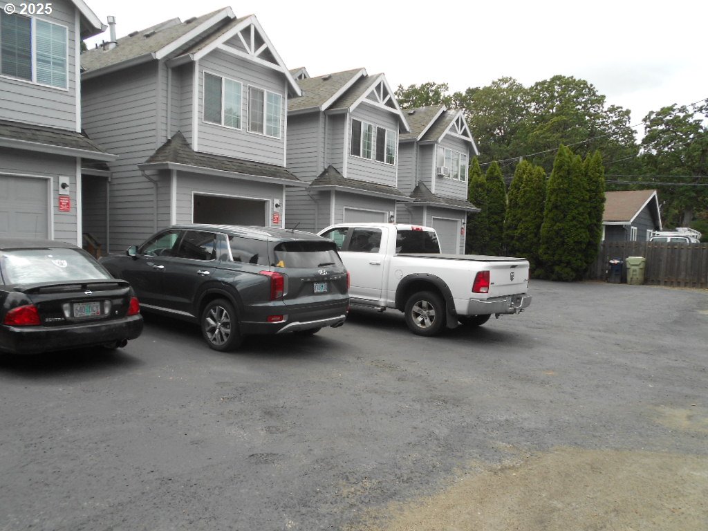 Photo of 18440 SW JOHNSON ST Beaverton OR 97003