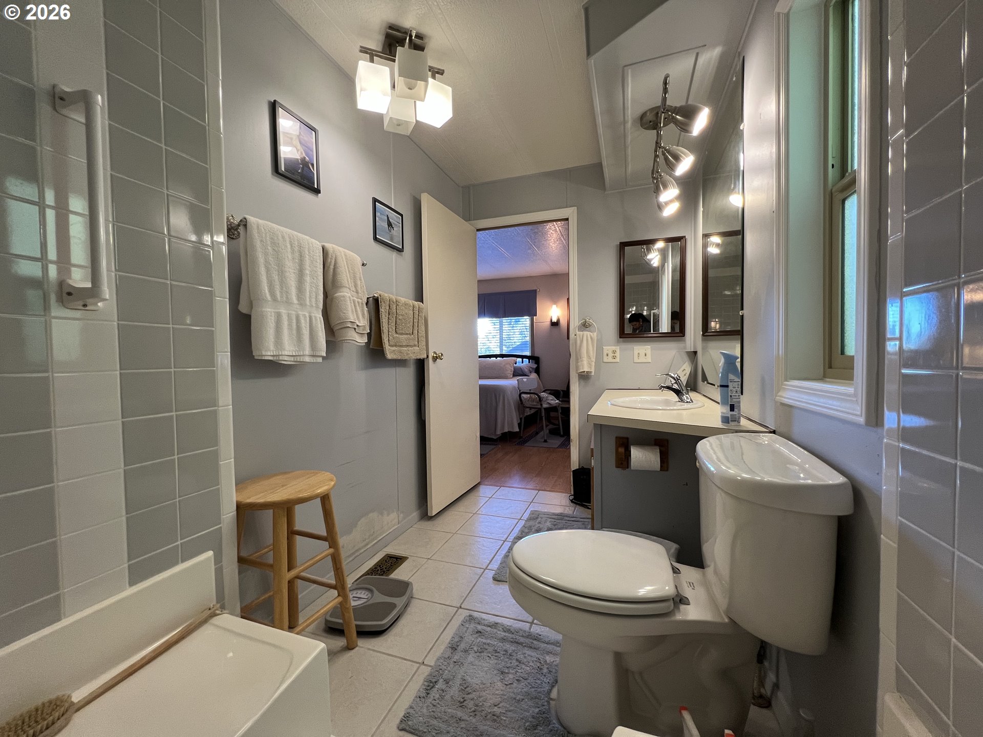 97967 HALLWAY RD, Brookings, OR, 97415