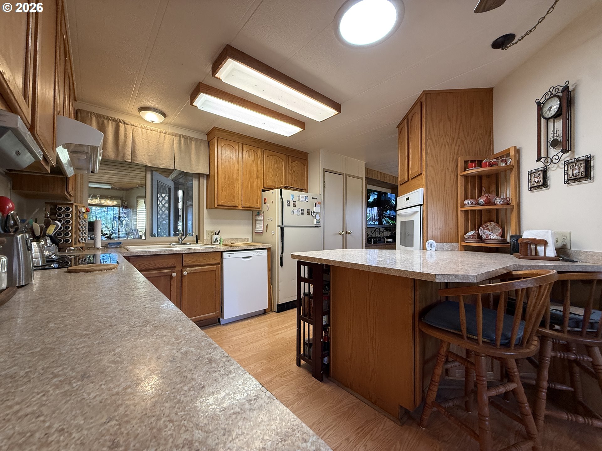 97967 HALLWAY RD, Brookings, OR, 97415