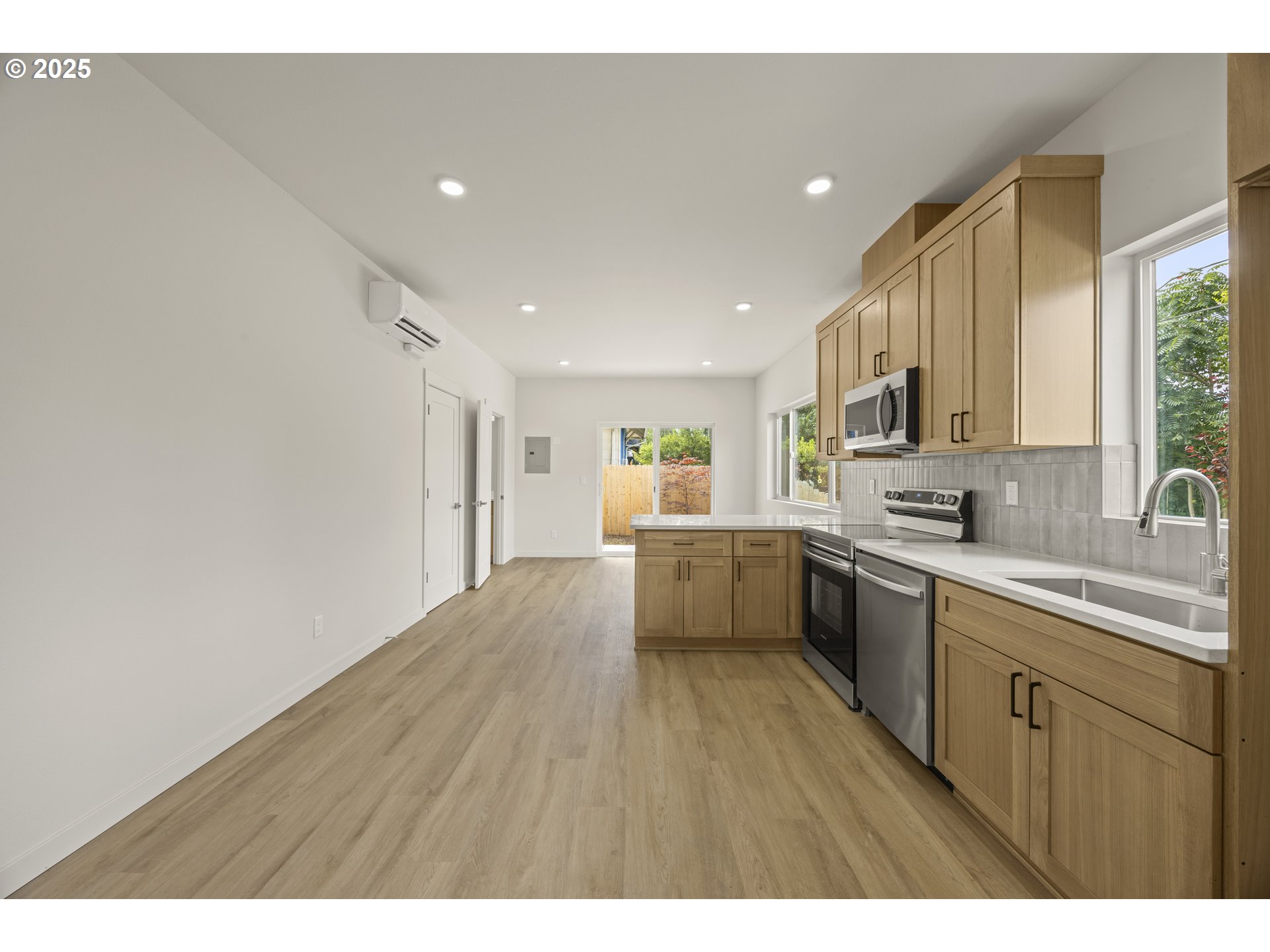 Photo #7: 552644934 Listing: Photo #7