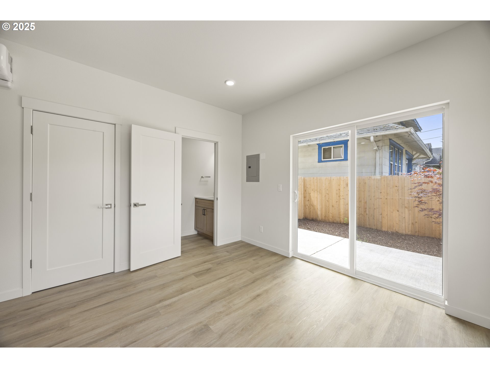 Photo #9: 552644934 Listing: Photo #9