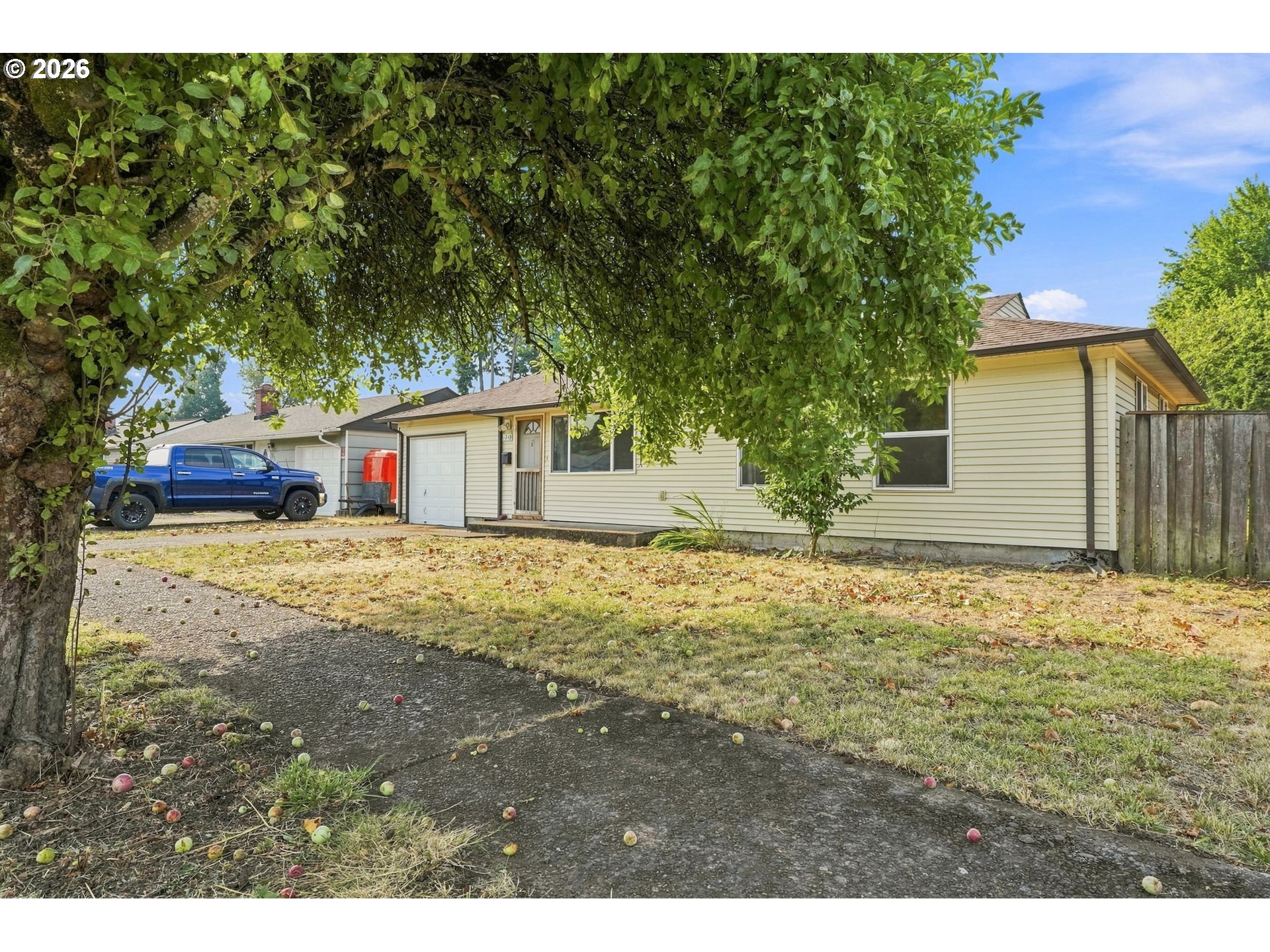 Property photo 4 of 42
