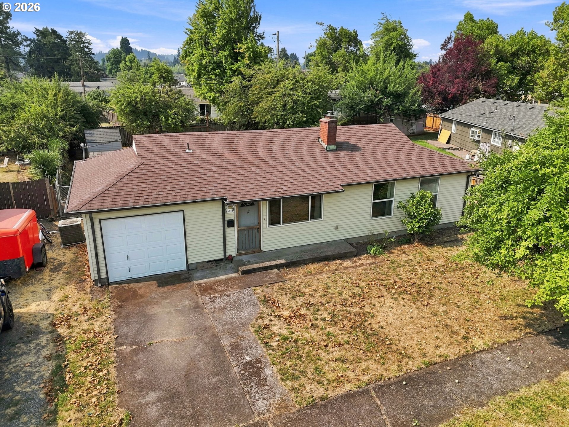 Property photo 5 of 42
