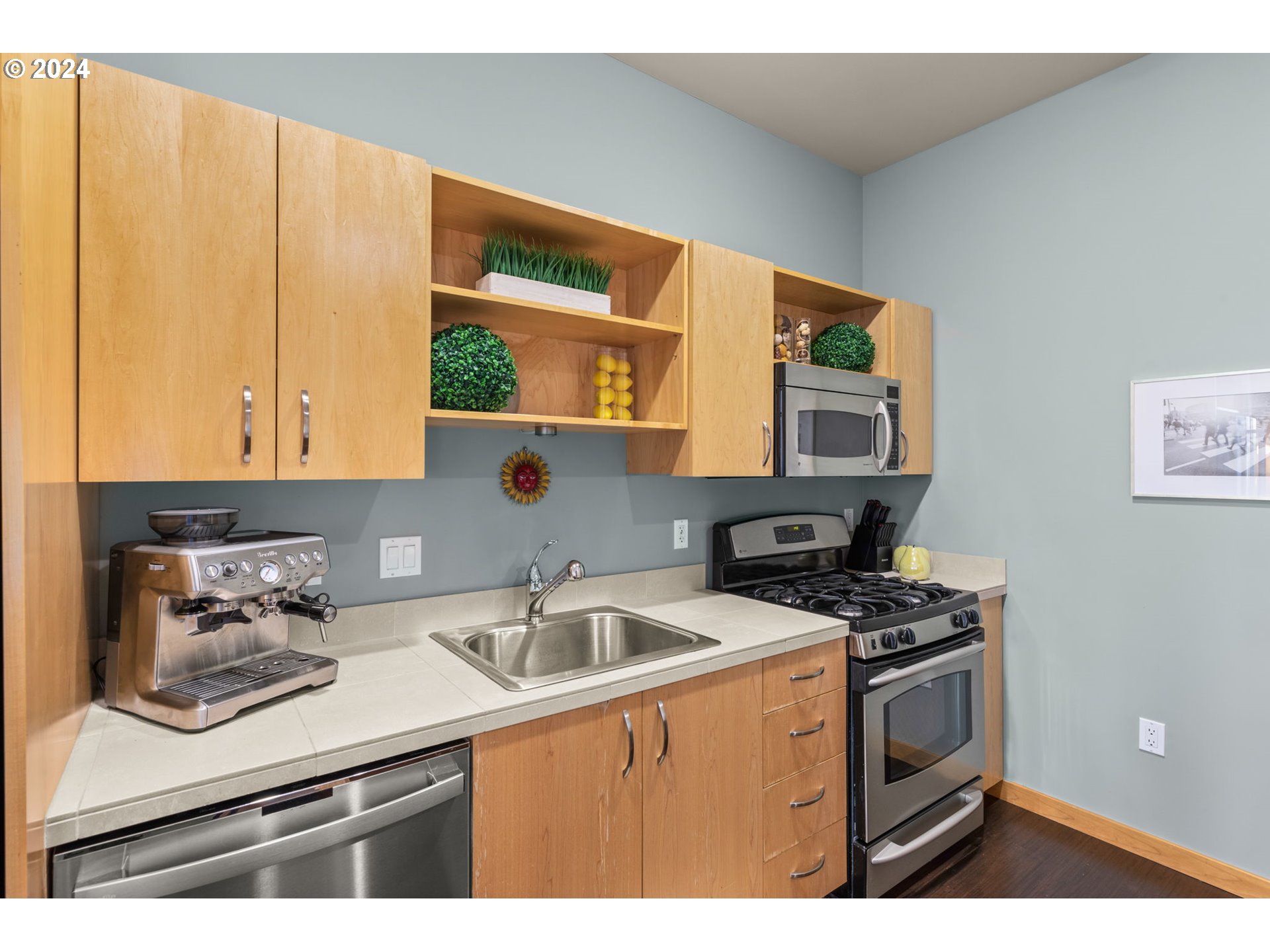 Photo #6: 553223254 Listing: Photo #6