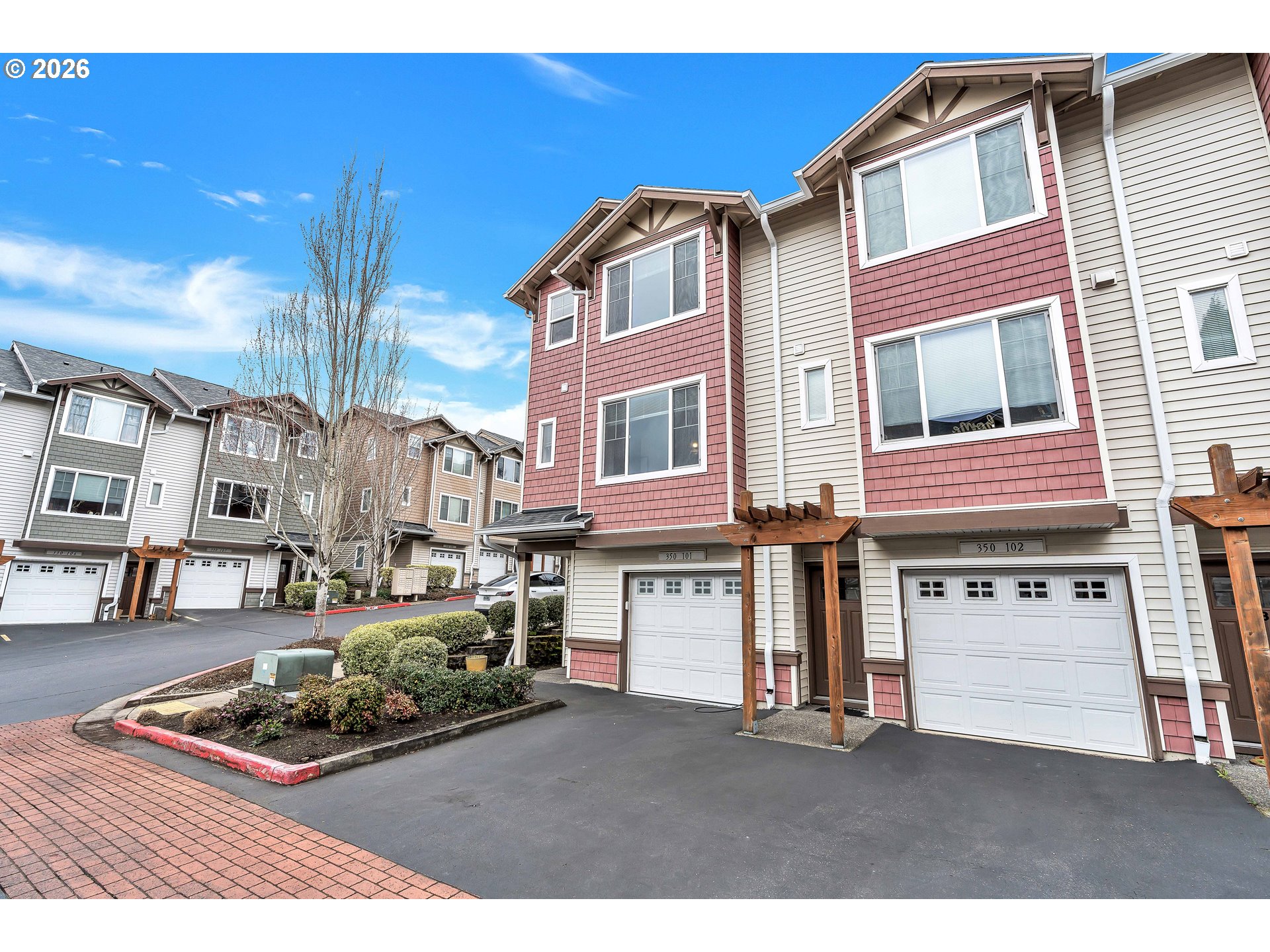 Photo #2: 553797710 Listing: Photo #2