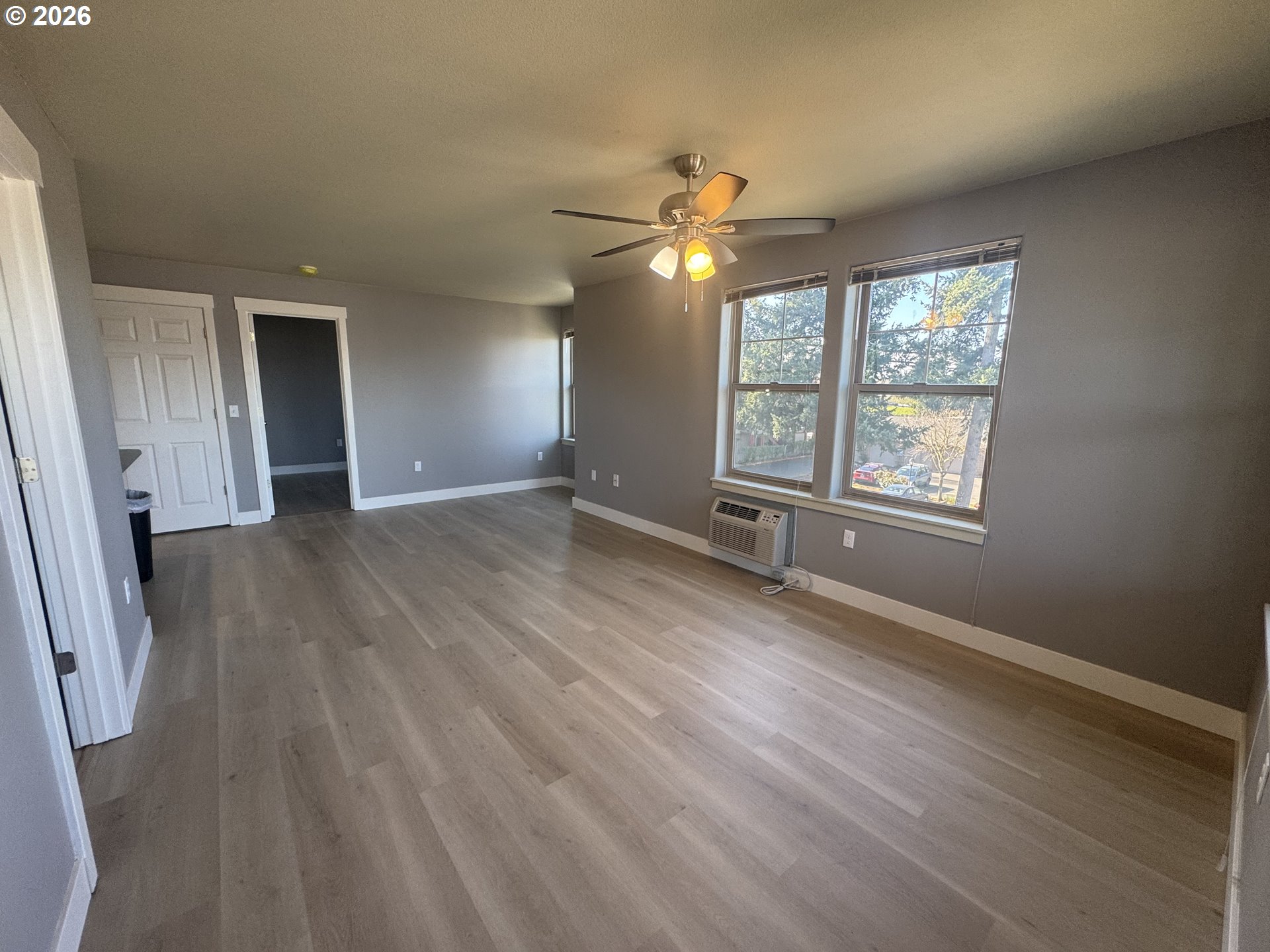 Photo #12: 555455306 Listing: Photo #12