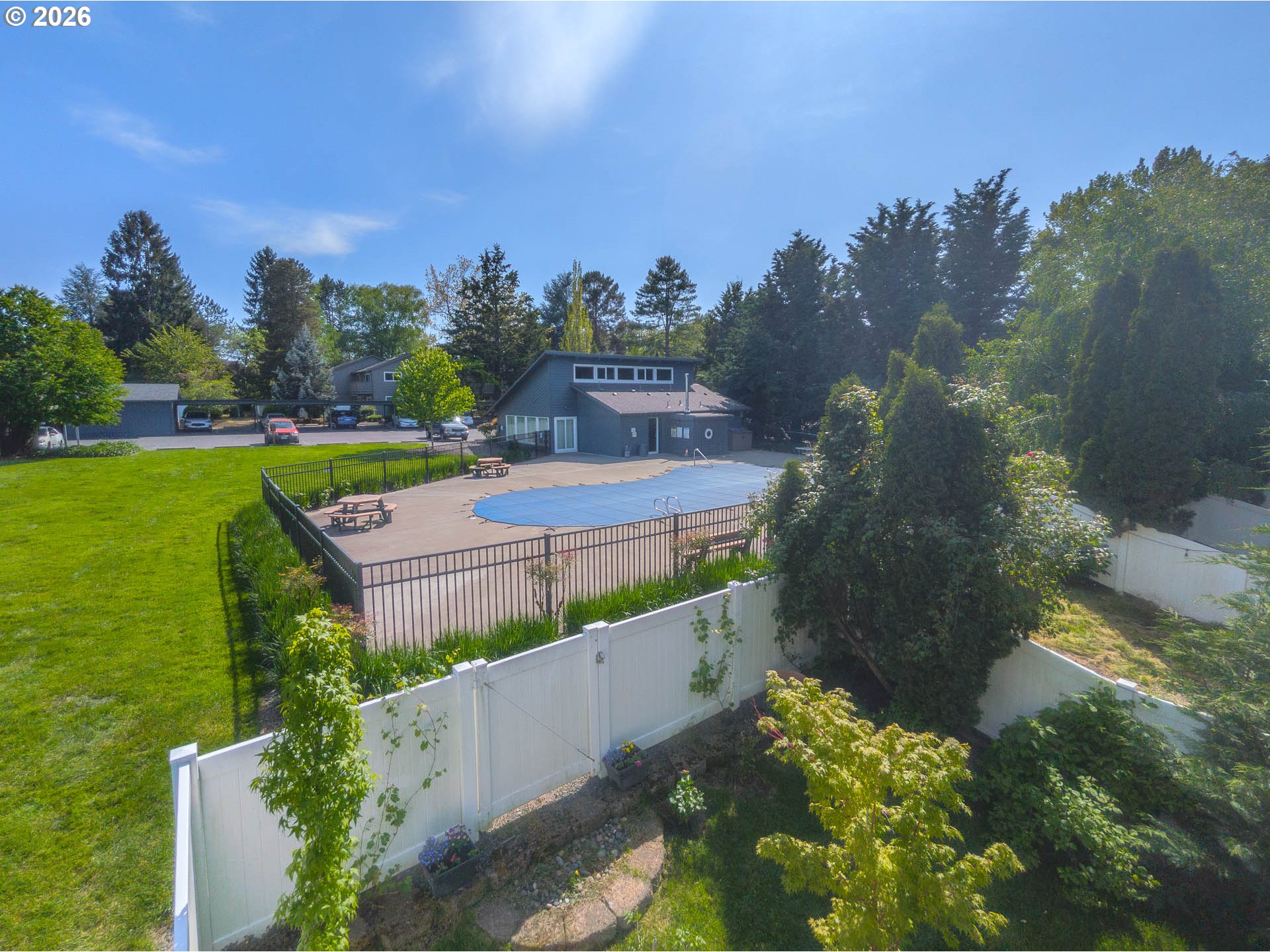 Photo #8: 555580036 Listing: Photo #8