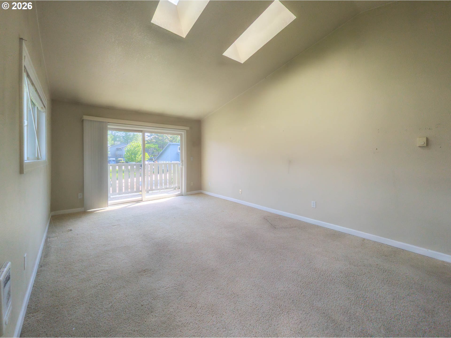 Photo #12: 555580036 Listing: Photo #12