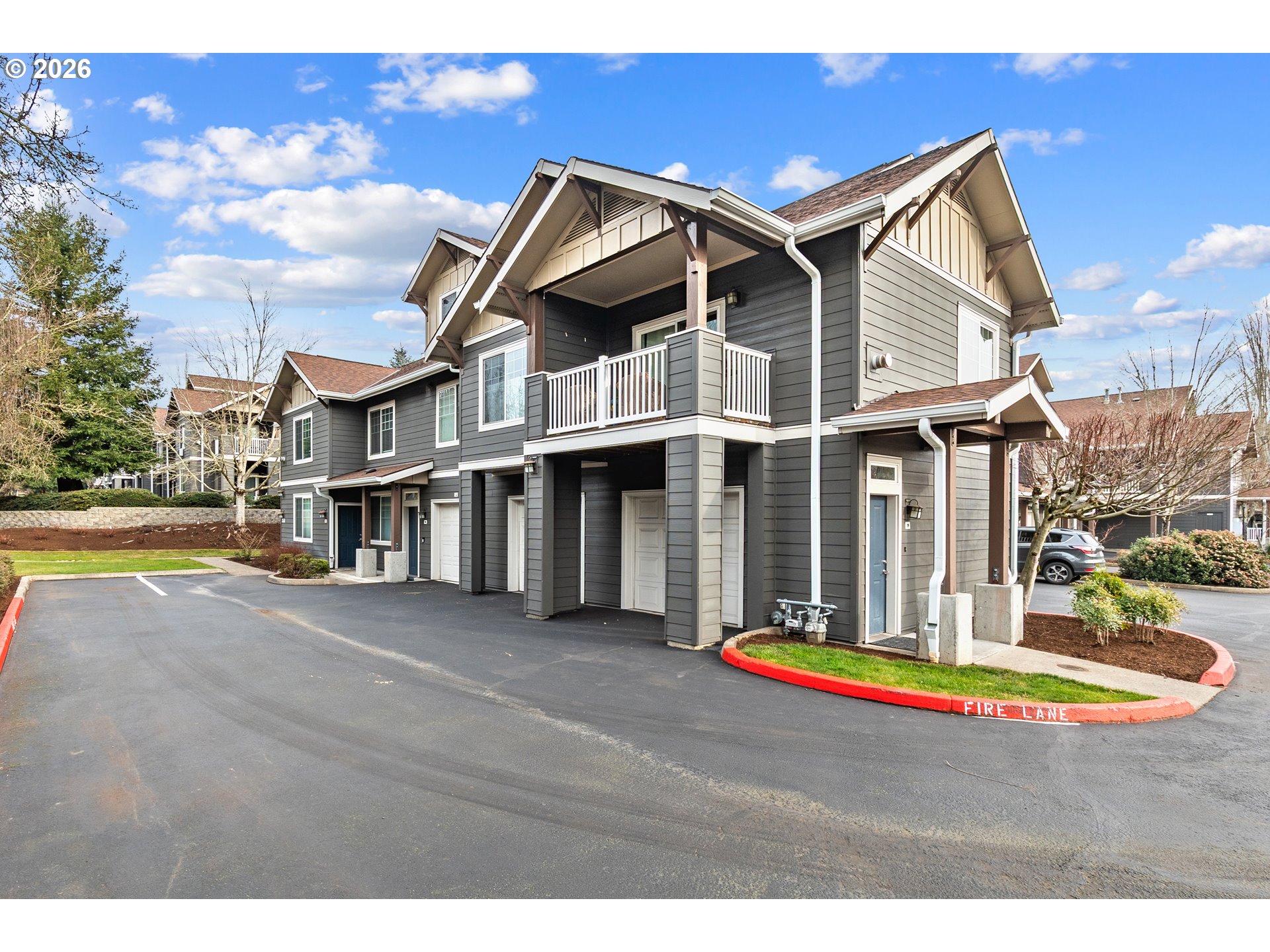 Photo #4: 555777323 Listing: Photo #4