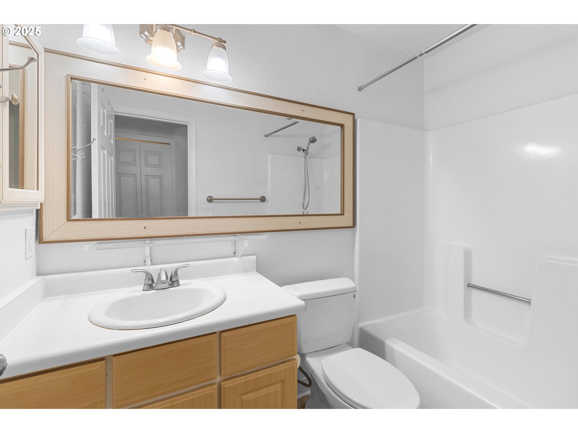 Photo #12: 556329155 Listing: Photo #12