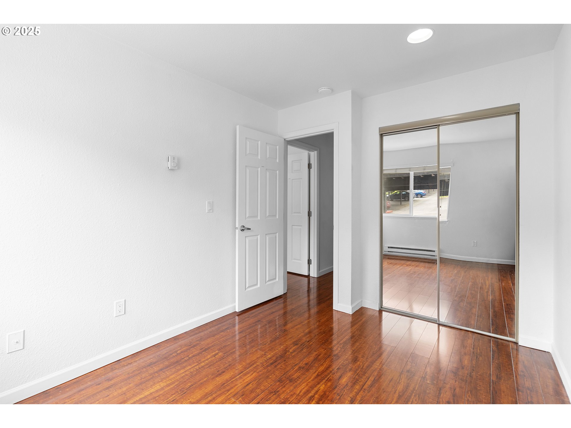 Photo #15: 556329155 Listing: Photo #15