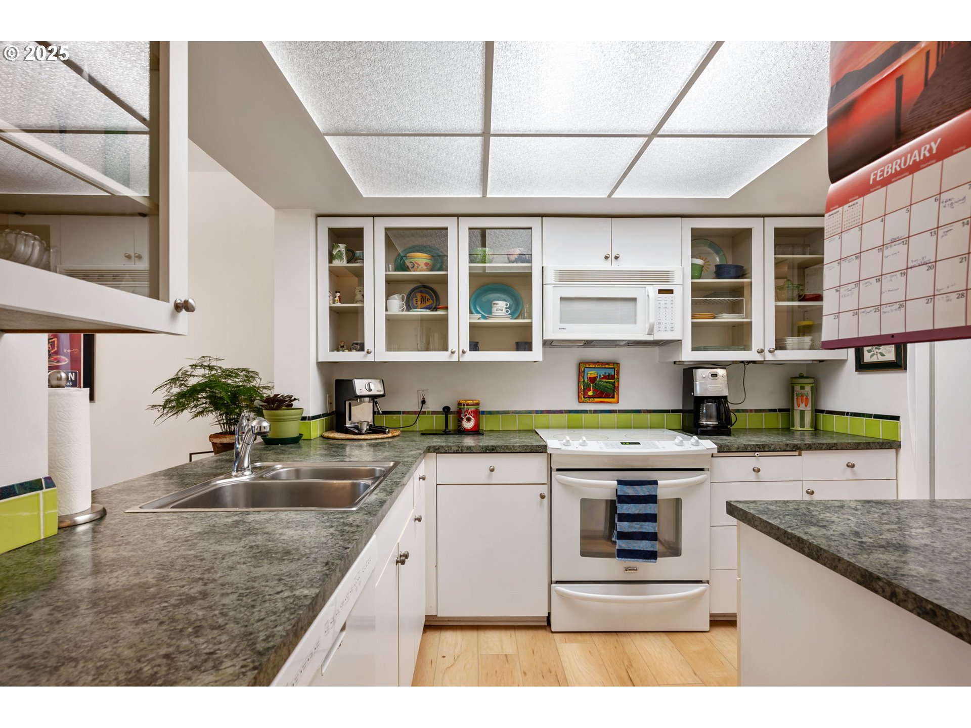 Photo #10: 556489198 Listing: Photo #10