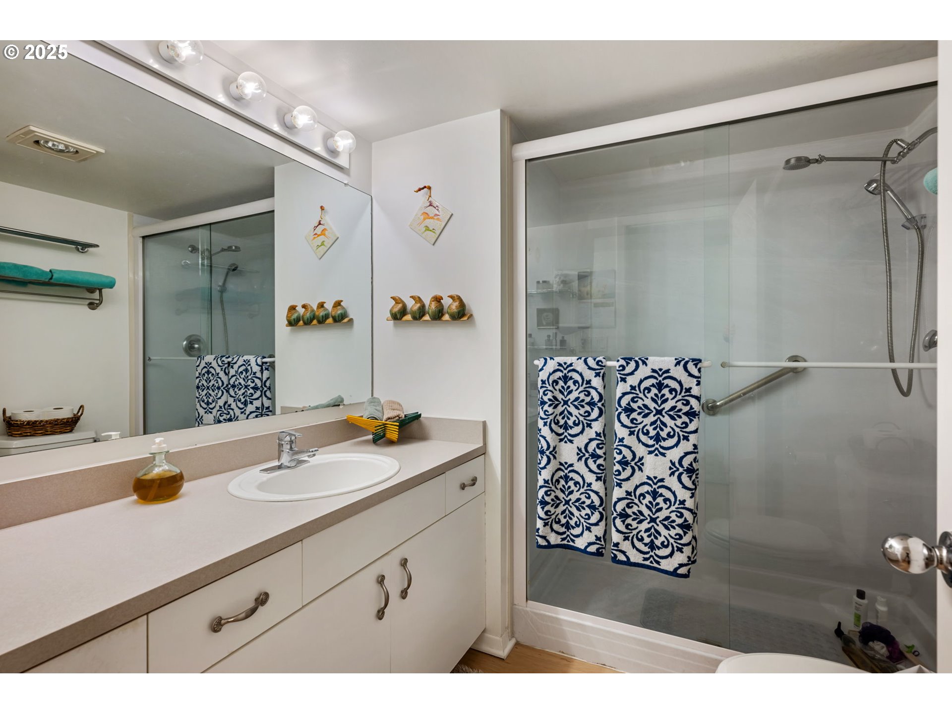 Photo #17: 556489198 Listing: Photo #17