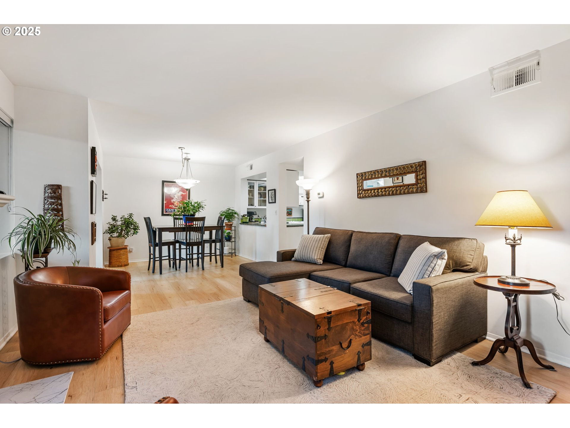 Photo #6: 556489198 Listing 