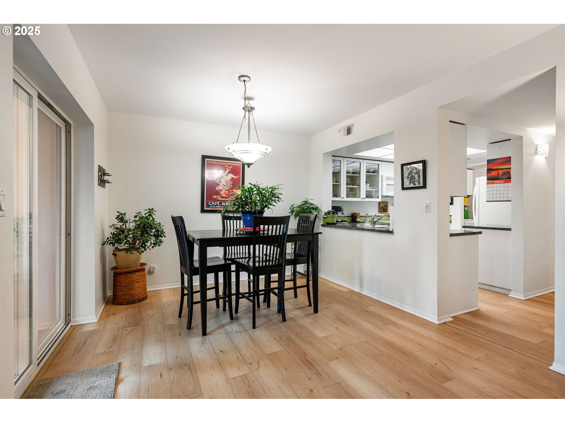 Photo #9: 556489198 Listing: Photo #9