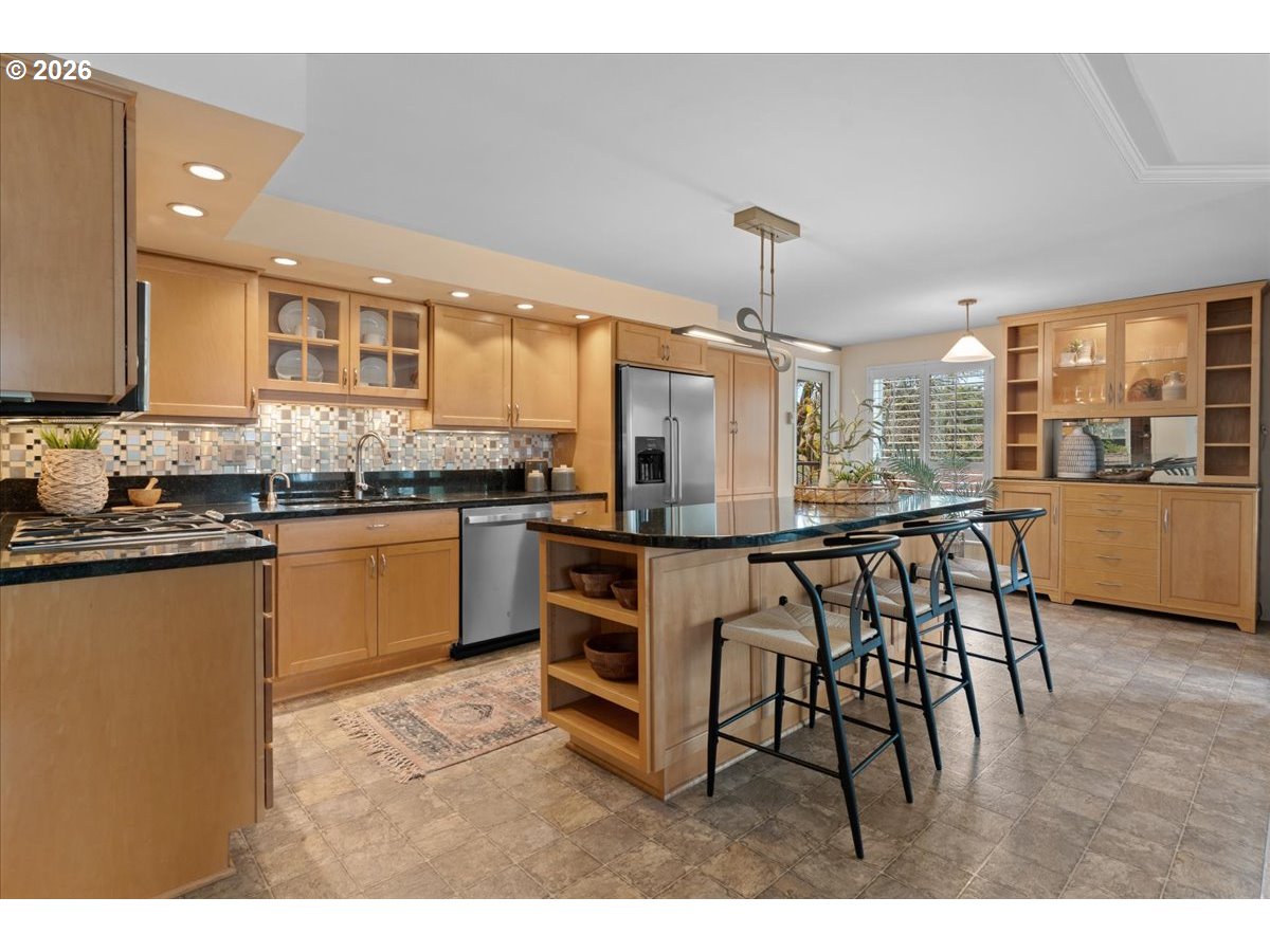 Photo #8: 557468517 Listing: Photo #8