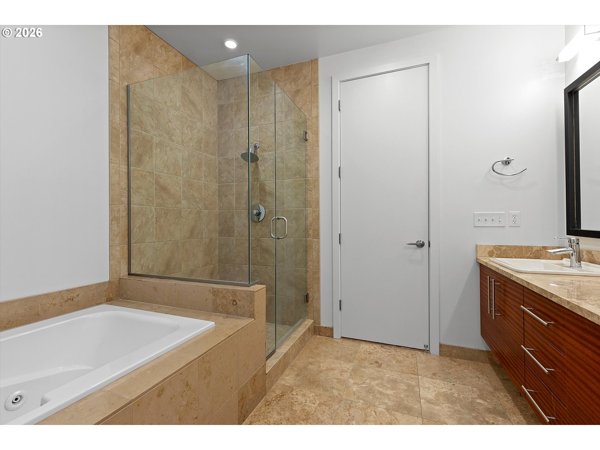 Photo #30: 557678934 Listing: Photo #30