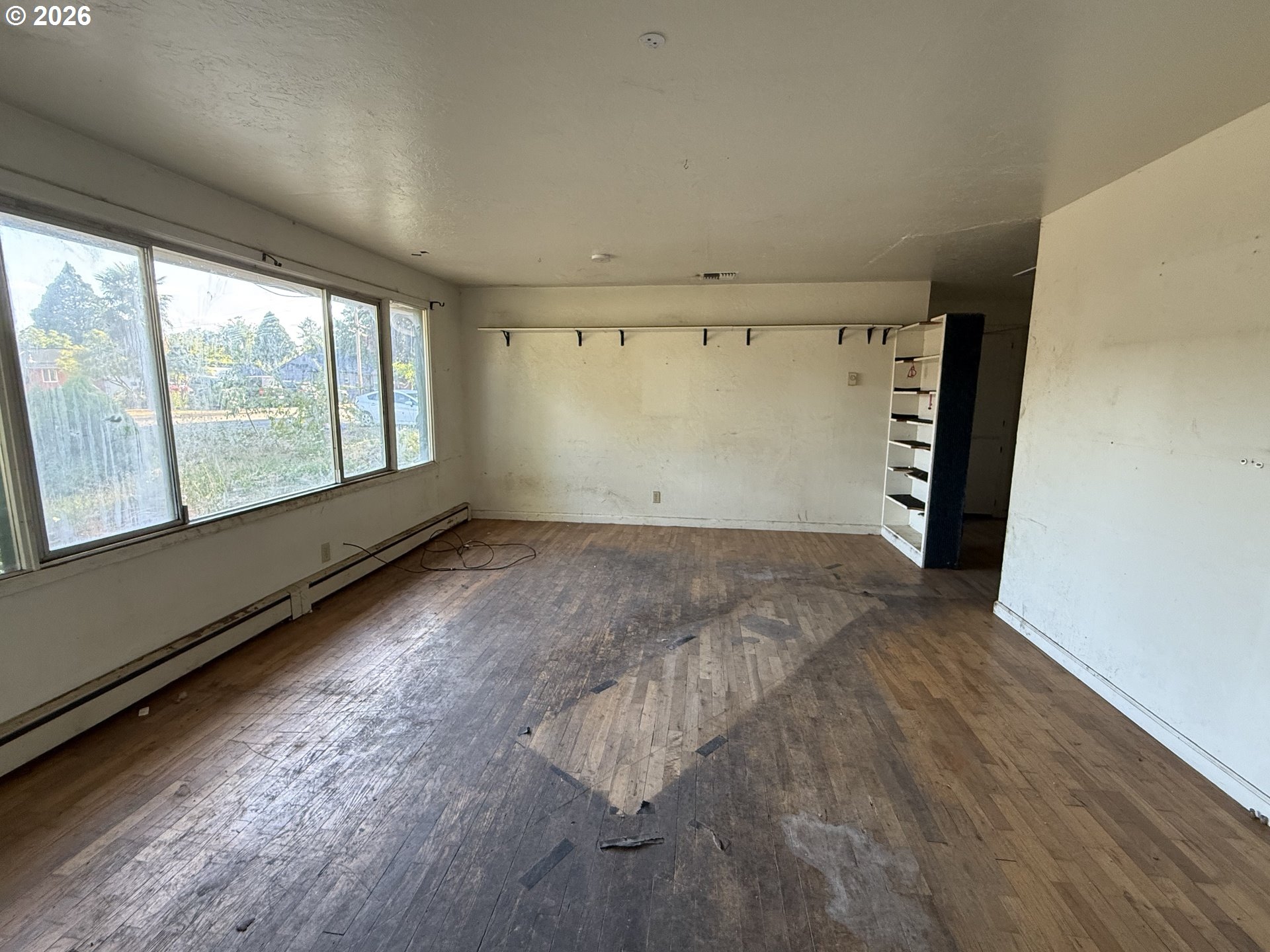 Property photo 10 of 25