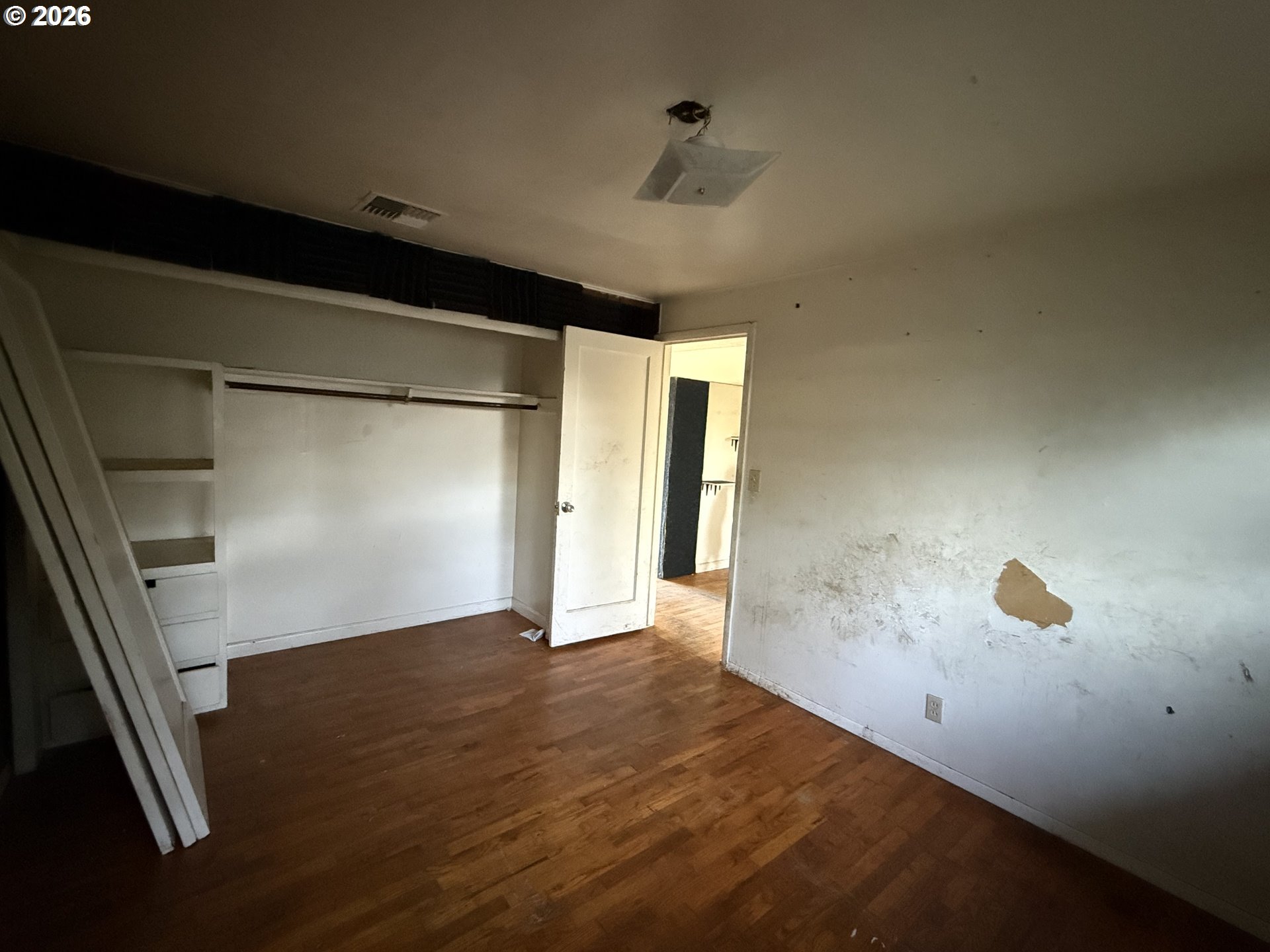 Property photo 13 of 25